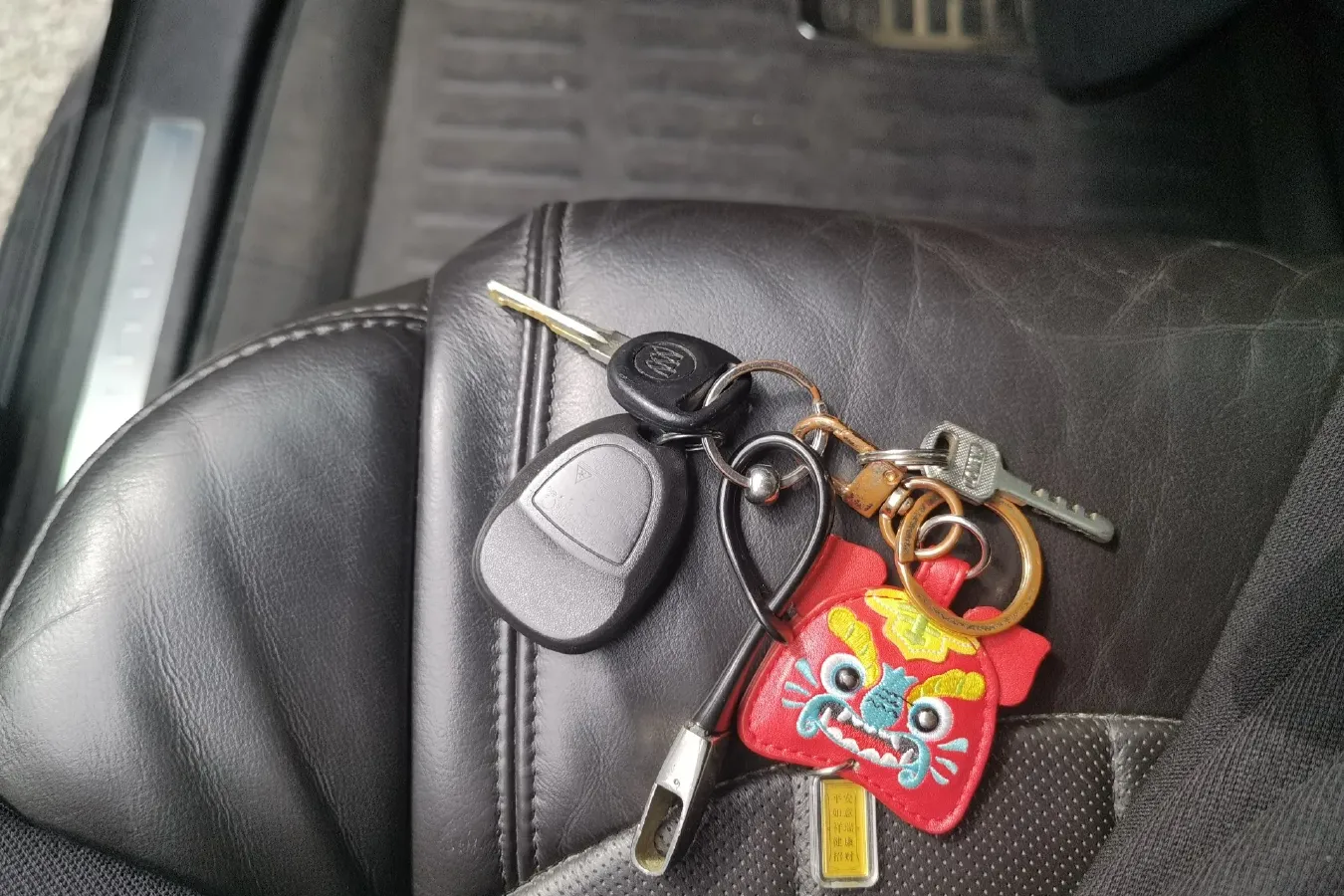 2010 Buick Enclave 3.6L 292HP V6 6AT,autocango,china used car exporter,china ev exporter,chinese used car exporter,chinese used ev exporter