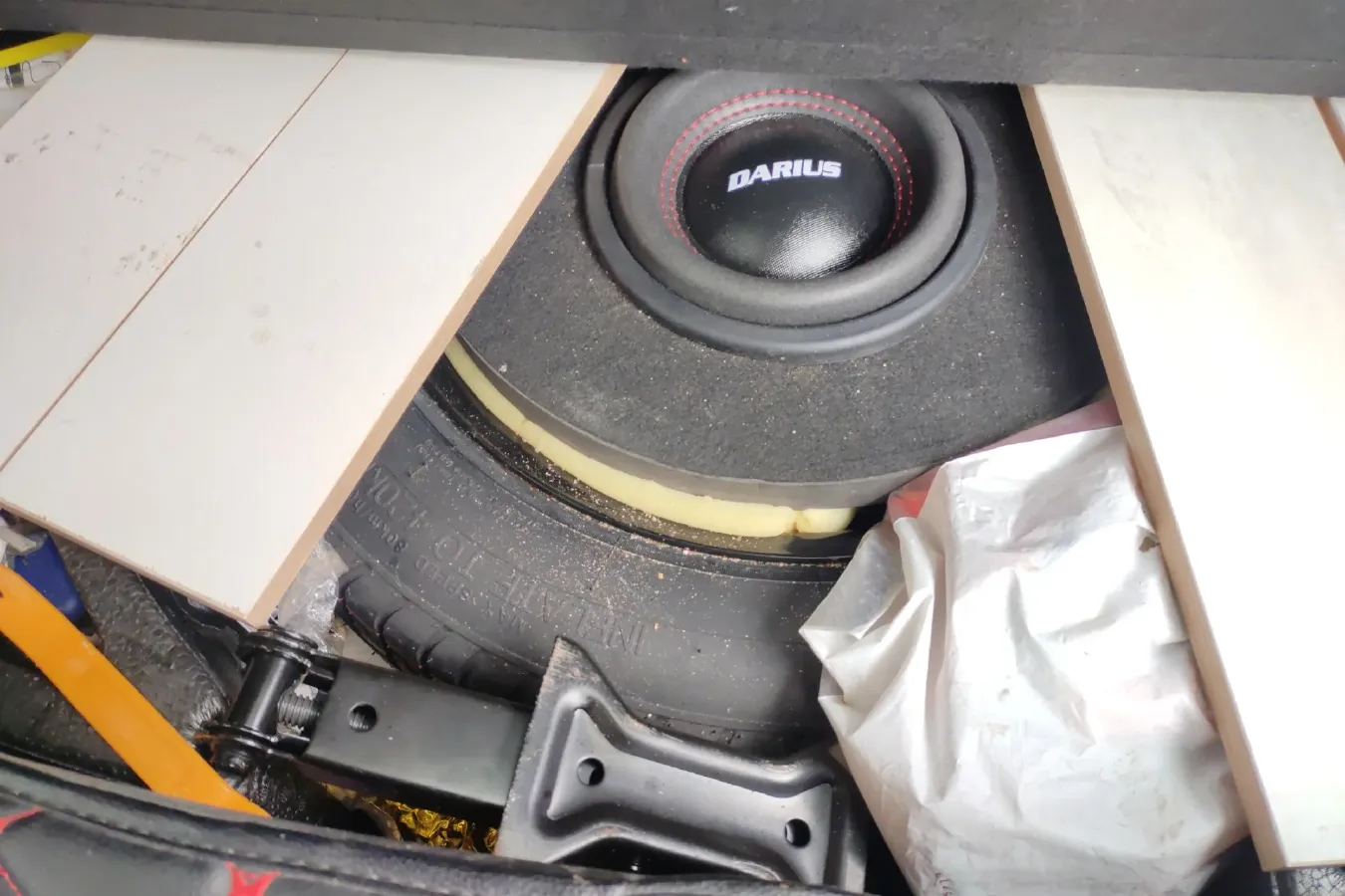 2019 HaiMa 8S 1.6T 195HP L4 6AT,autocango,china used car exporter,china ev exporter,chinese used car exporter,chinese used ev exporter