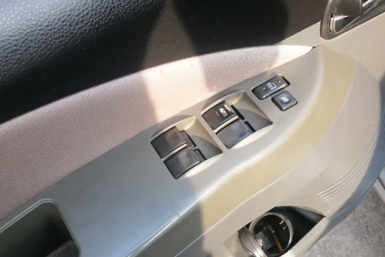 2011 DongFeng Forthing Joyear 1.5L 120HP L4 5MT,autocango,china used car exporter,china ev exporter,chinese used car exporter,chinese used ev exporter