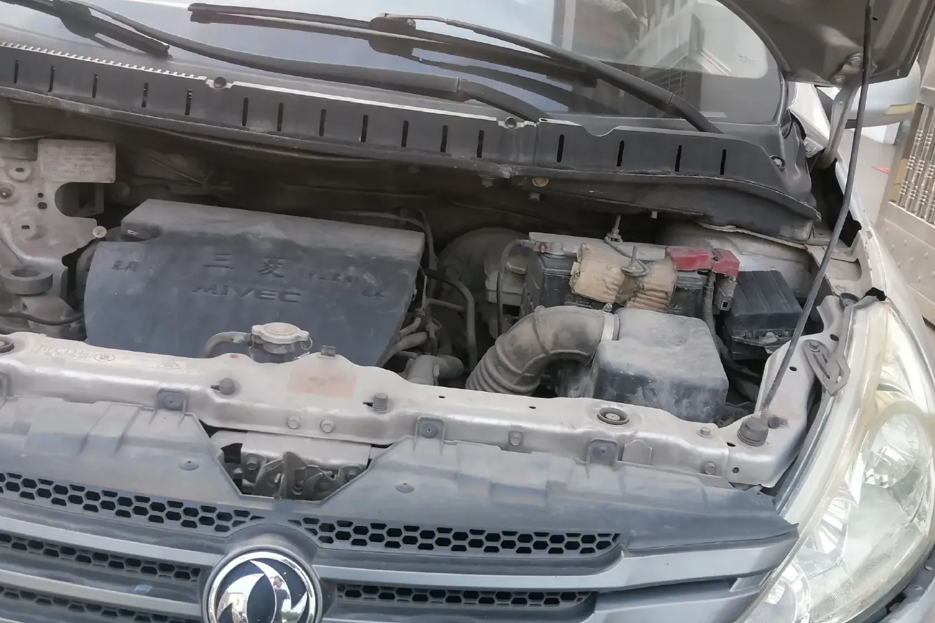 2011 DongFeng Forthing Joyear 1.5L 120HP L4 5MT,autocango,china used car exporter,china ev exporter,chinese used car exporter,chinese used ev exporter