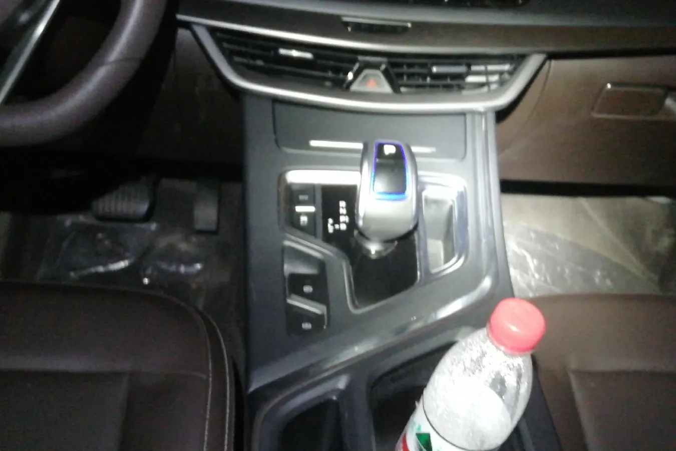 2021 LiFan Maple 80v BEV 53KWH,autocango,china used car exporter,china ev exporter,chinese used car exporter,chinese used ev exporter