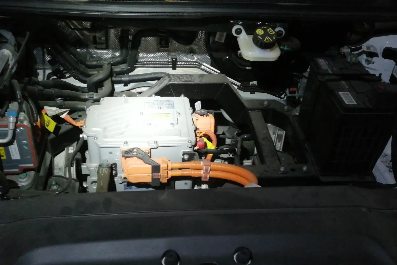 2021 LiFan Maple 80v BEV 53KWH,autocango,china used car exporter,china ev exporter,chinese used car exporter,chinese used ev exporter