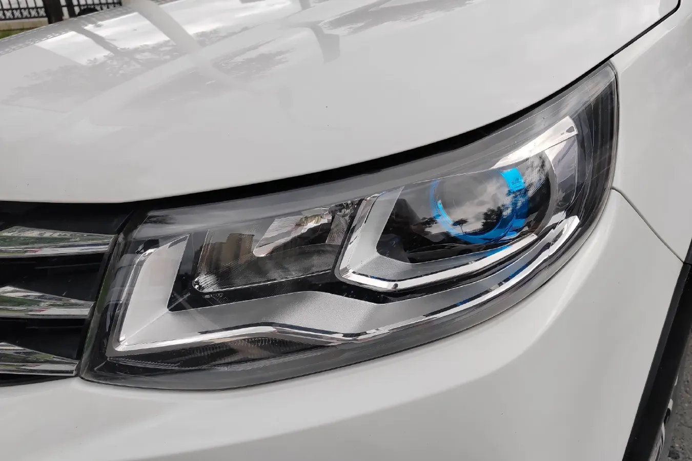 2019 DongFeng Forthing SX6 1.6L 122HP L4 5MT,autocango,china used car exporter,china ev exporter,chinese used car exporter,chinese used ev exporter