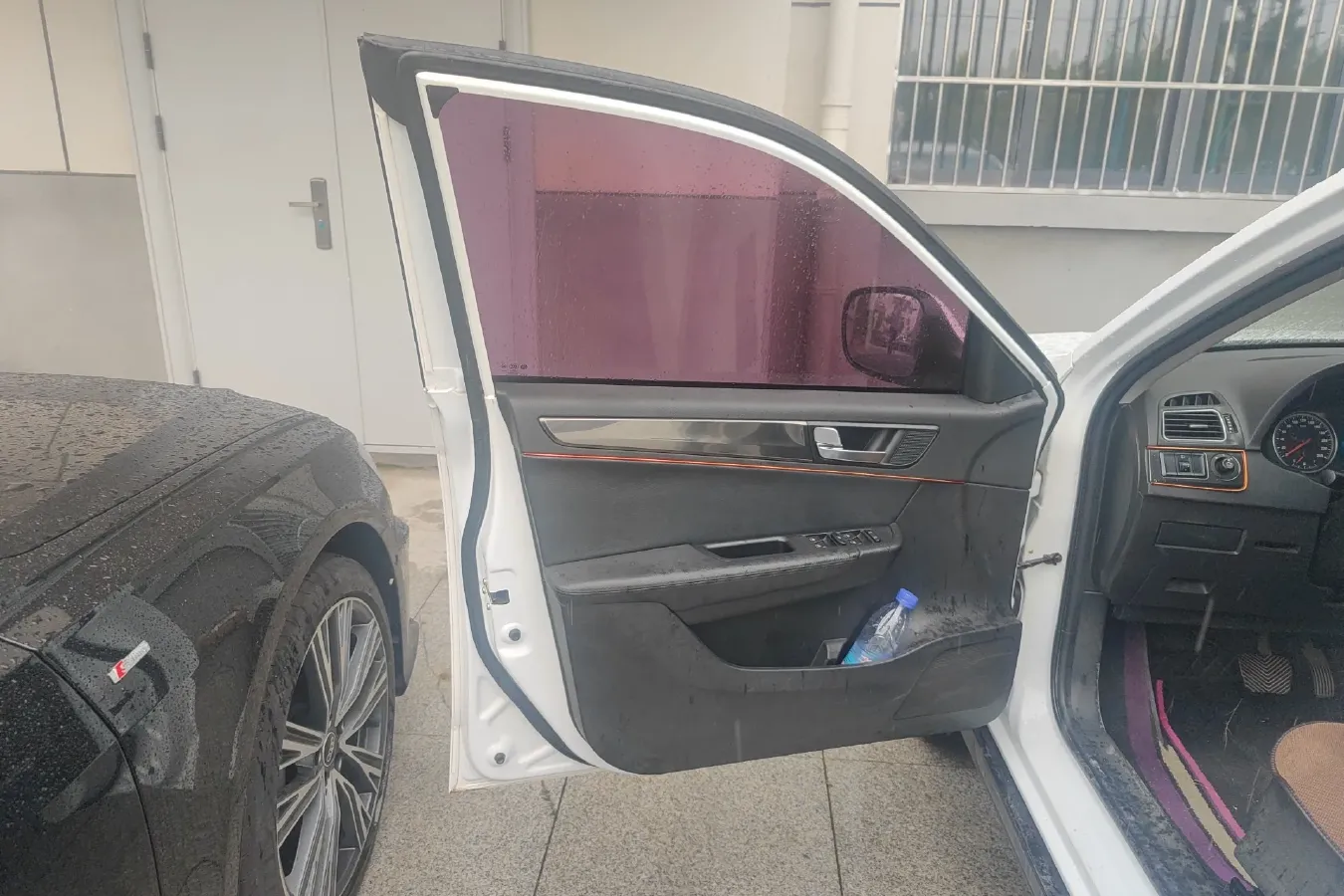 2014 Brilliance Auto V5 1.5T 150HP L4 5AT,autocango,china used car exporter,china ev exporter,chinese used car exporter,chinese used ev exporter