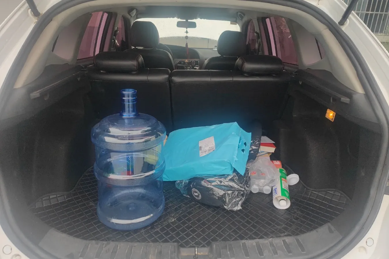 2014 Brilliance Auto V5 1.5T 150HP L4 5AT,autocango,china used car exporter,china ev exporter,chinese used car exporter,chinese used ev exporter