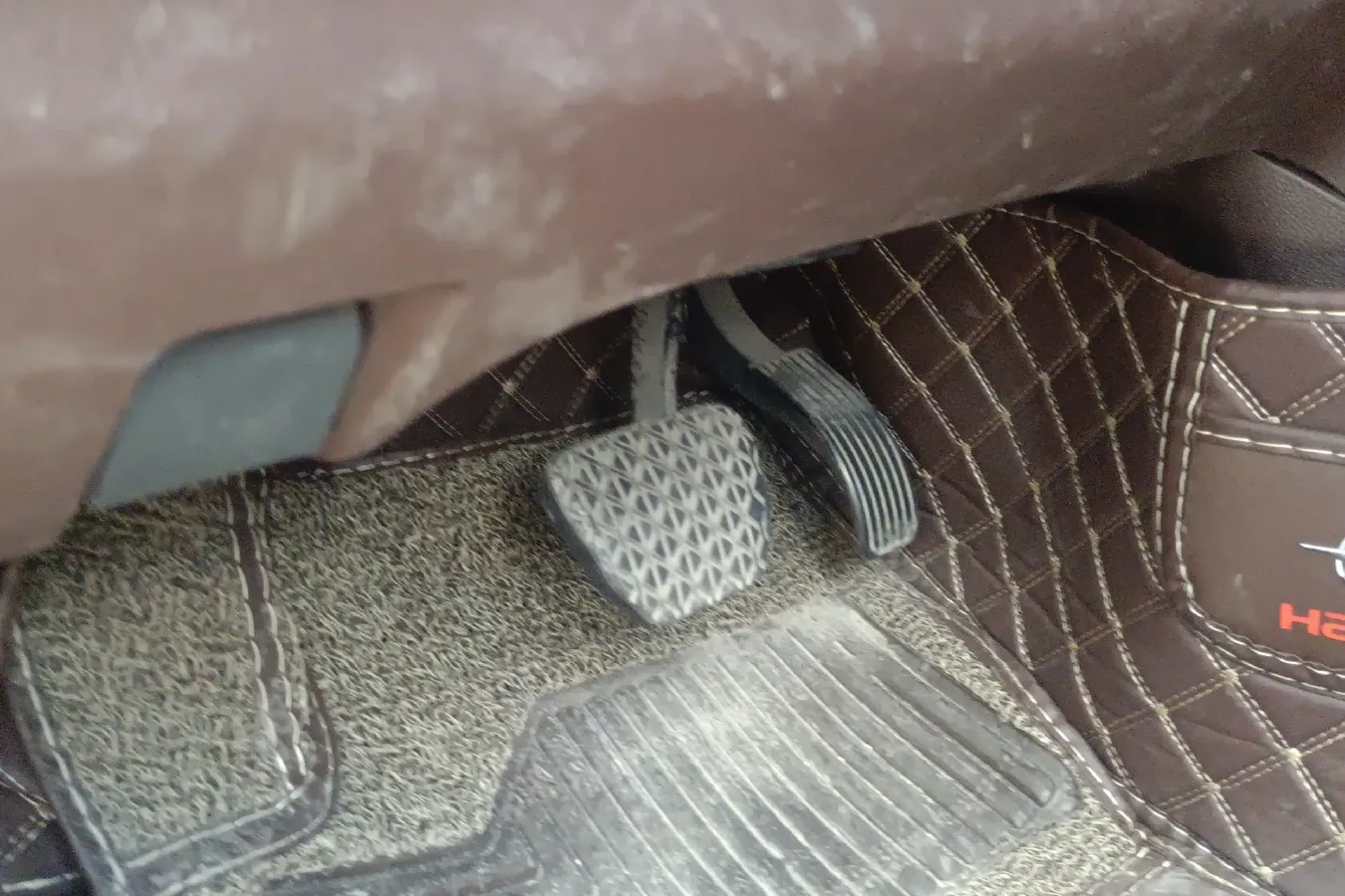 2016 HaiMa V70 1.5T 156HP L4 6AT,autocango,china used car exporter,china ev exporter,chinese used car exporter,chinese used ev exporter