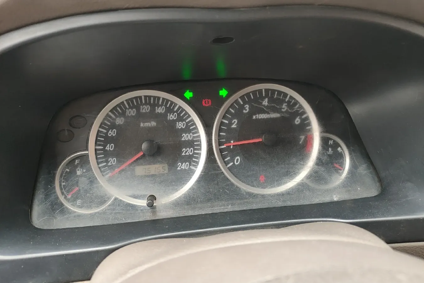 2011 FAW Senia M80 1.3L 91HP L4 5MT,autocango,china used car exporter,china ev exporter,chinese used car exporter,chinese used ev exporter