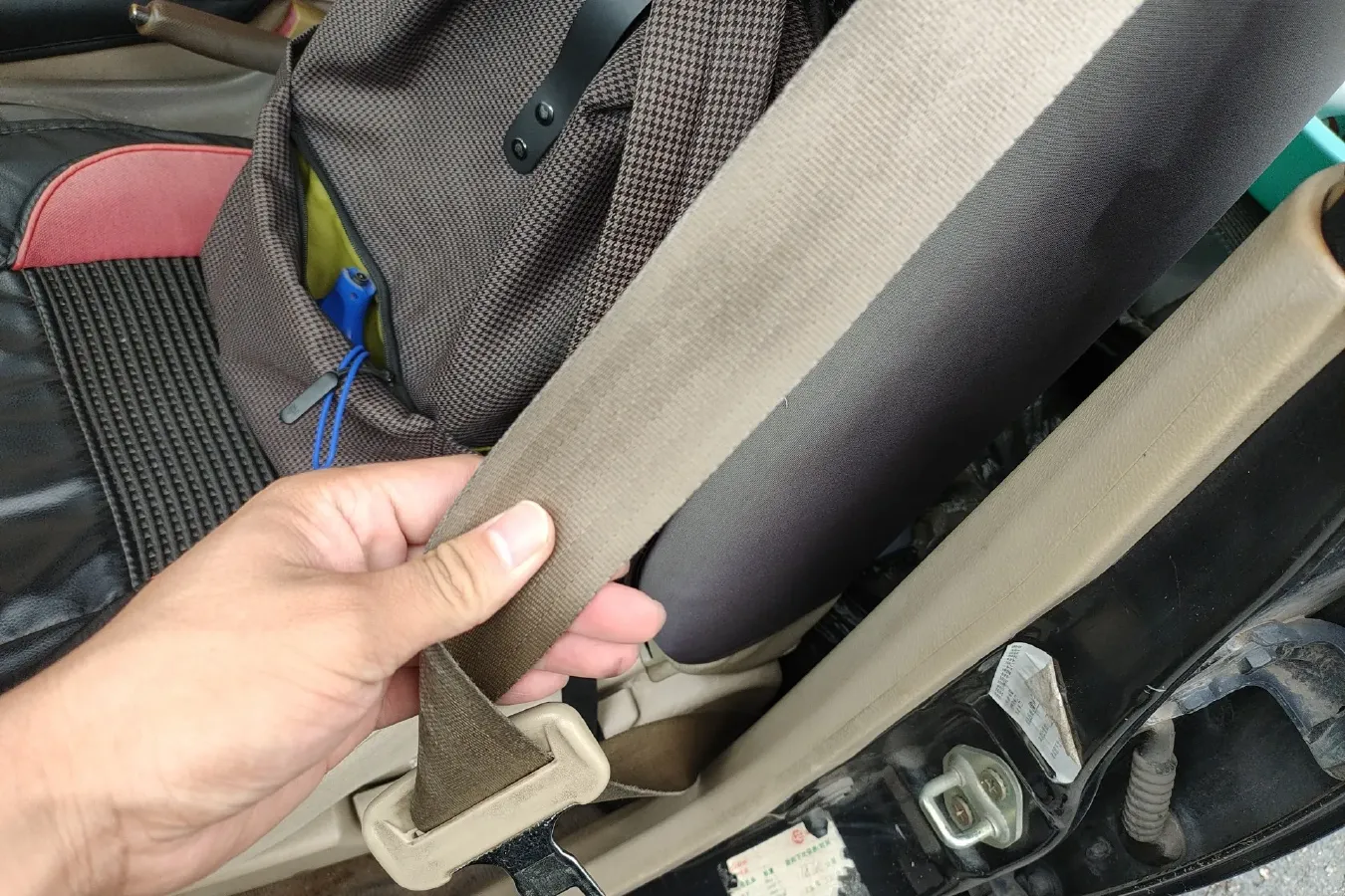 2011 FAW Senia M80 1.3L 91HP L4 5MT,autocango,china used car exporter,china ev exporter,chinese used car exporter,chinese used ev exporter