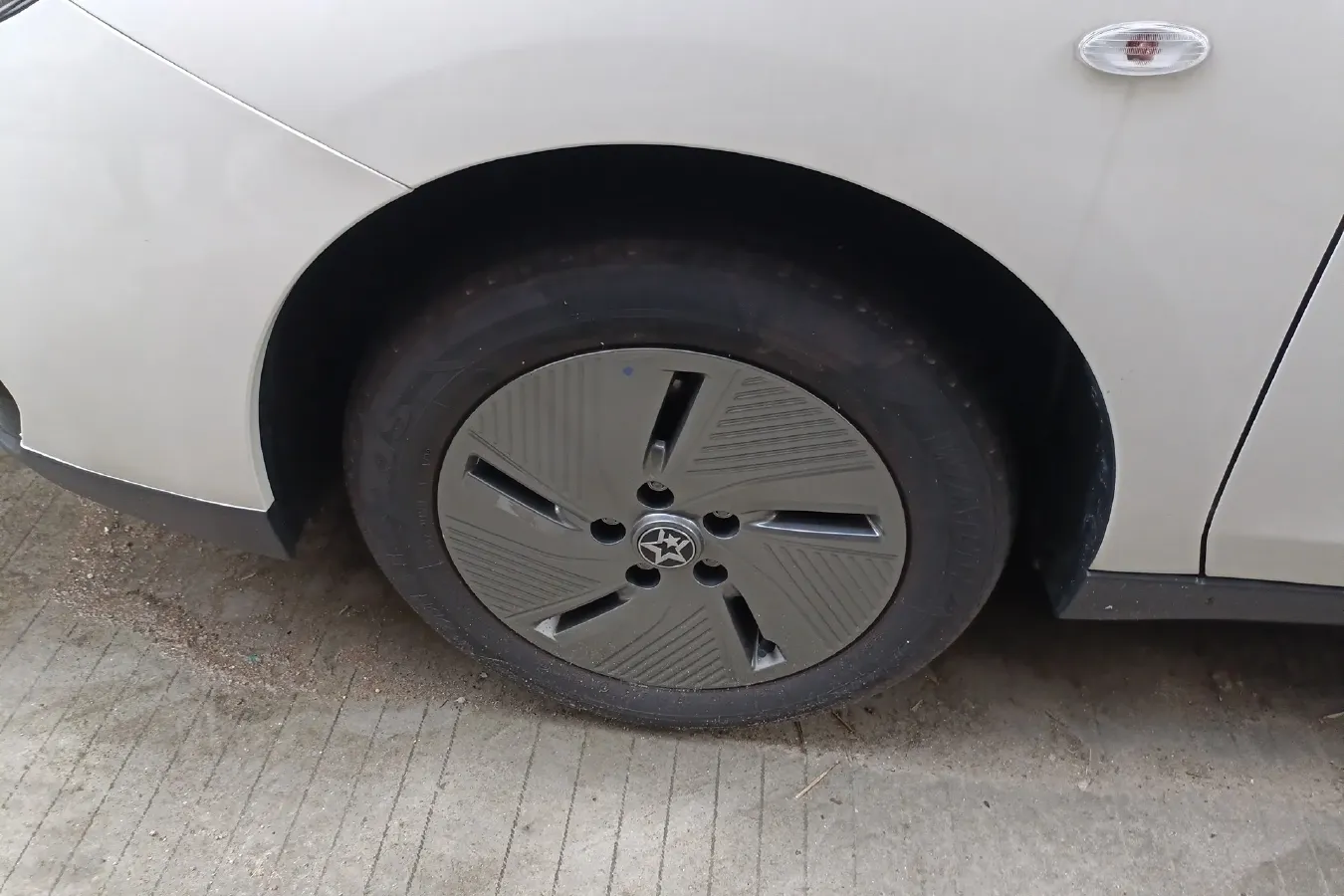 2023 Venucia D60 EV BEV 48KWH,autocango,china used car exporter,china ev exporter,chinese used car exporter,chinese used ev exporter