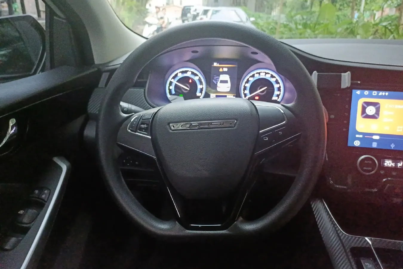 2023 Venucia D60 EV BEV 48KWH,autocango,china used car exporter,china ev exporter,chinese used car exporter,chinese used ev exporter