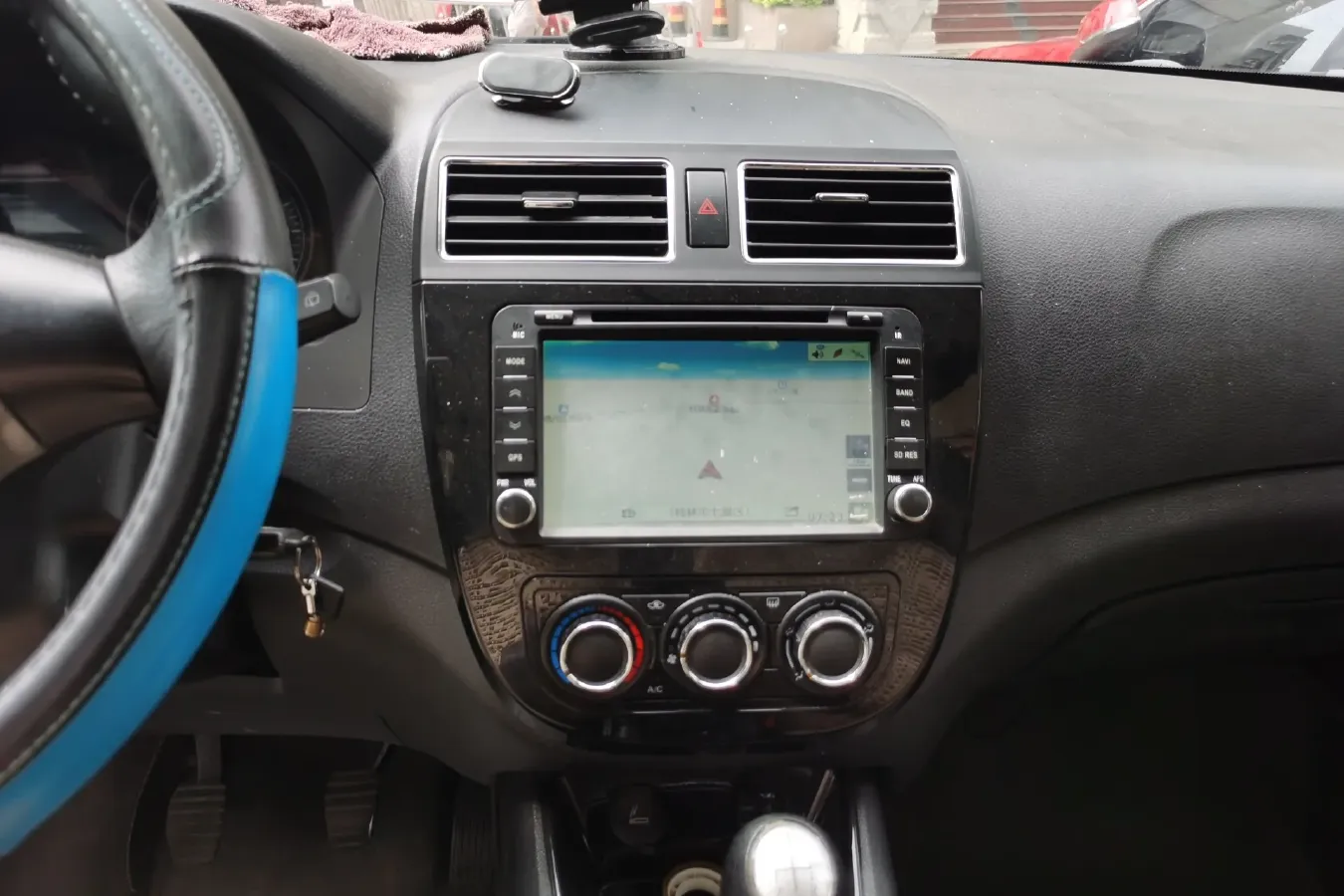 2014 DongFeng Forthing Joyear X3 1.5L 120HP L4 5MT,autocango,china used car exporter,china ev exporter,chinese used car exporter,chinese used ev exporter