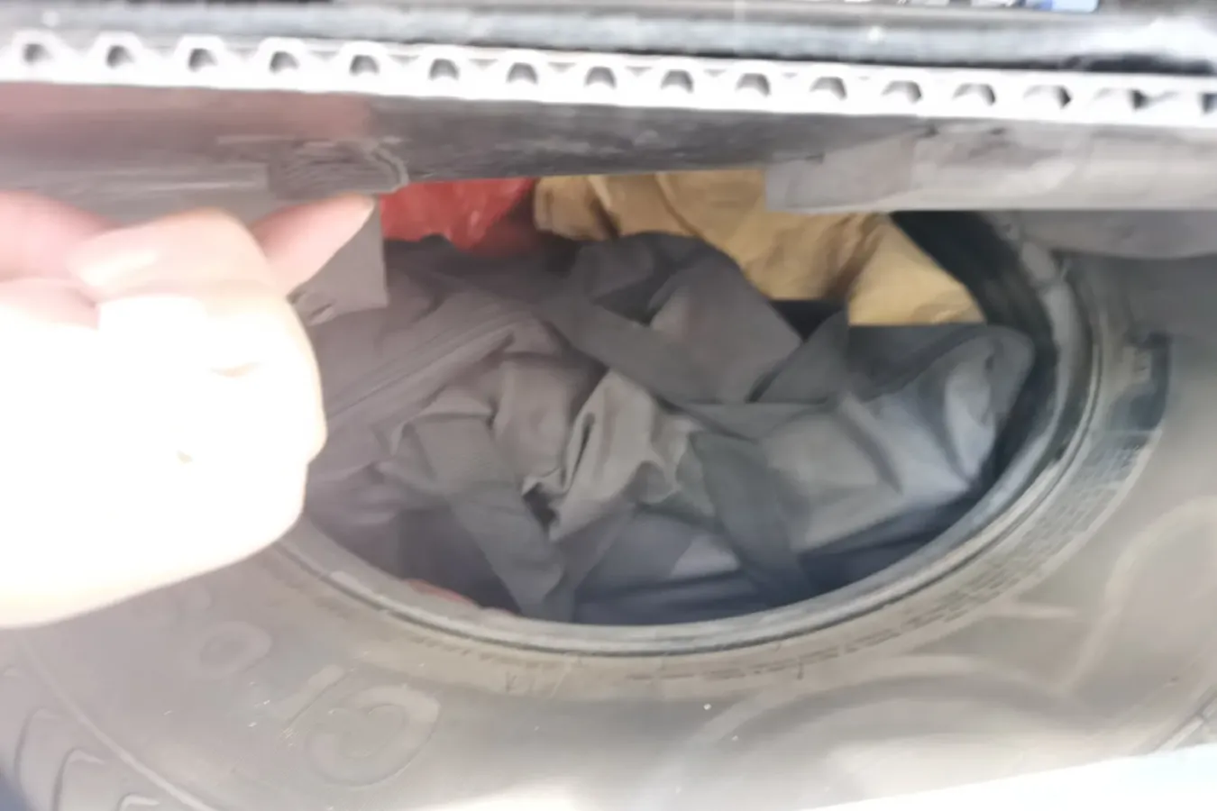 2014 DongFeng Forthing Joyear X3 1.5L 120HP L4 5MT,autocango,china used car exporter,china ev exporter,chinese used car exporter,chinese used ev exporter