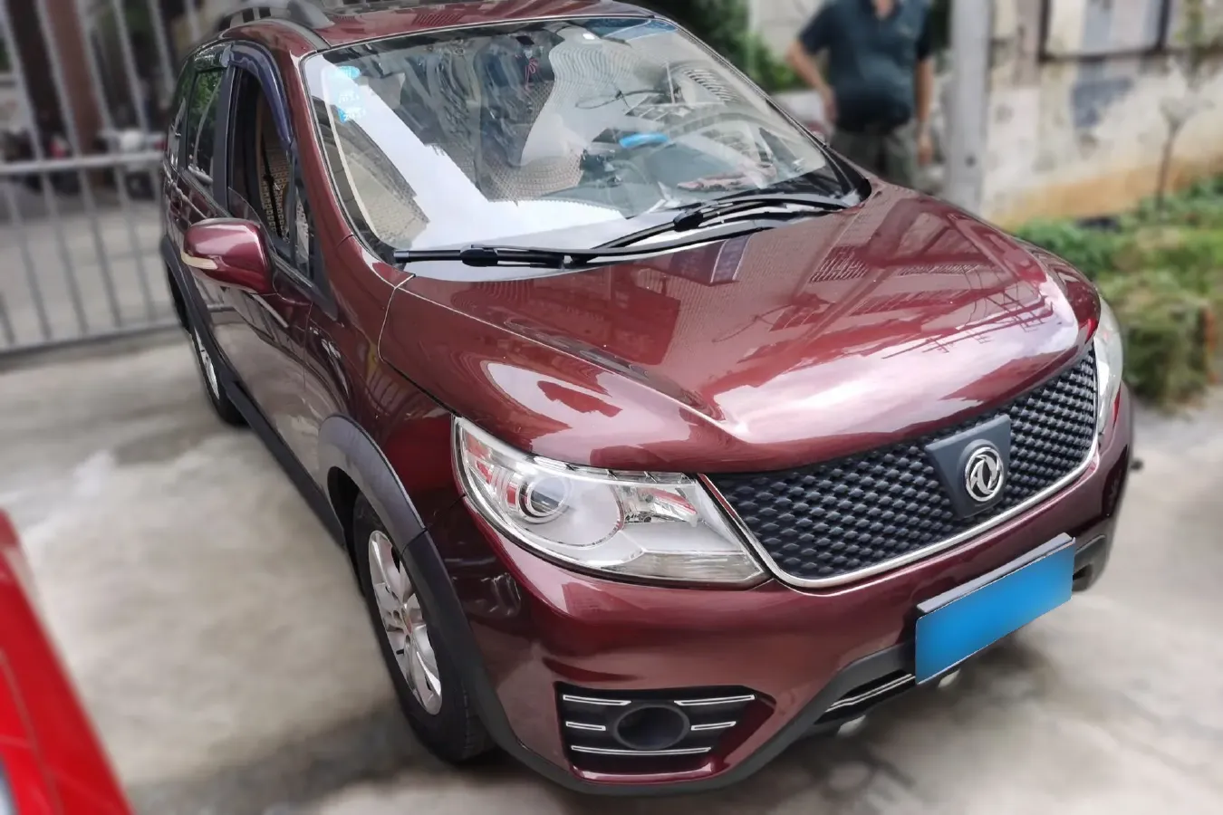 2014 DongFeng Forthing Joyear X3 1.5L 120HP L4 5MT,autocango,china used car exporter,china ev exporter,chinese used car exporter,chinese used ev exporter