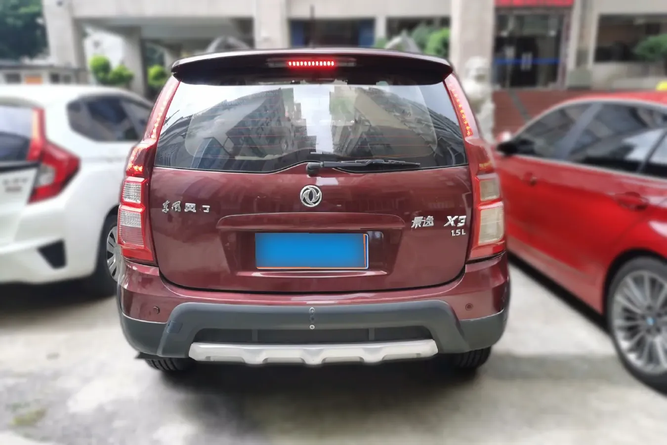 2014 DongFeng Forthing Joyear X3 1.5L 120HP L4 5MT,autocango,china used car exporter,china ev exporter,chinese used car exporter,chinese used ev exporter