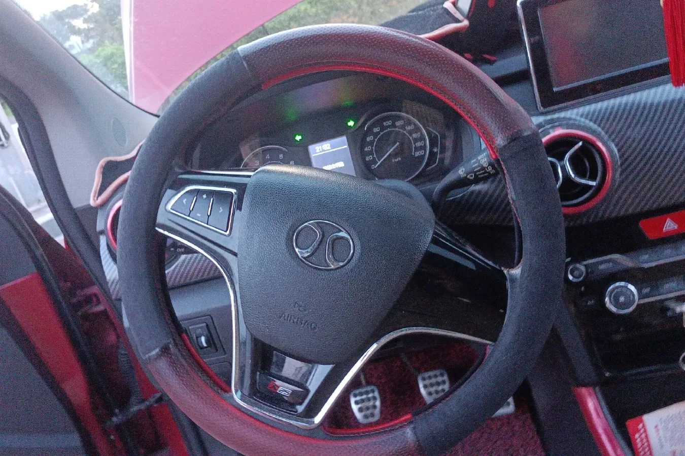 2015 BeiJing Auto Senova X25 1.5L 116HP L4 5MT,autocango,china used car exporter,china ev exporter,chinese used car exporter,chinese used ev exporter