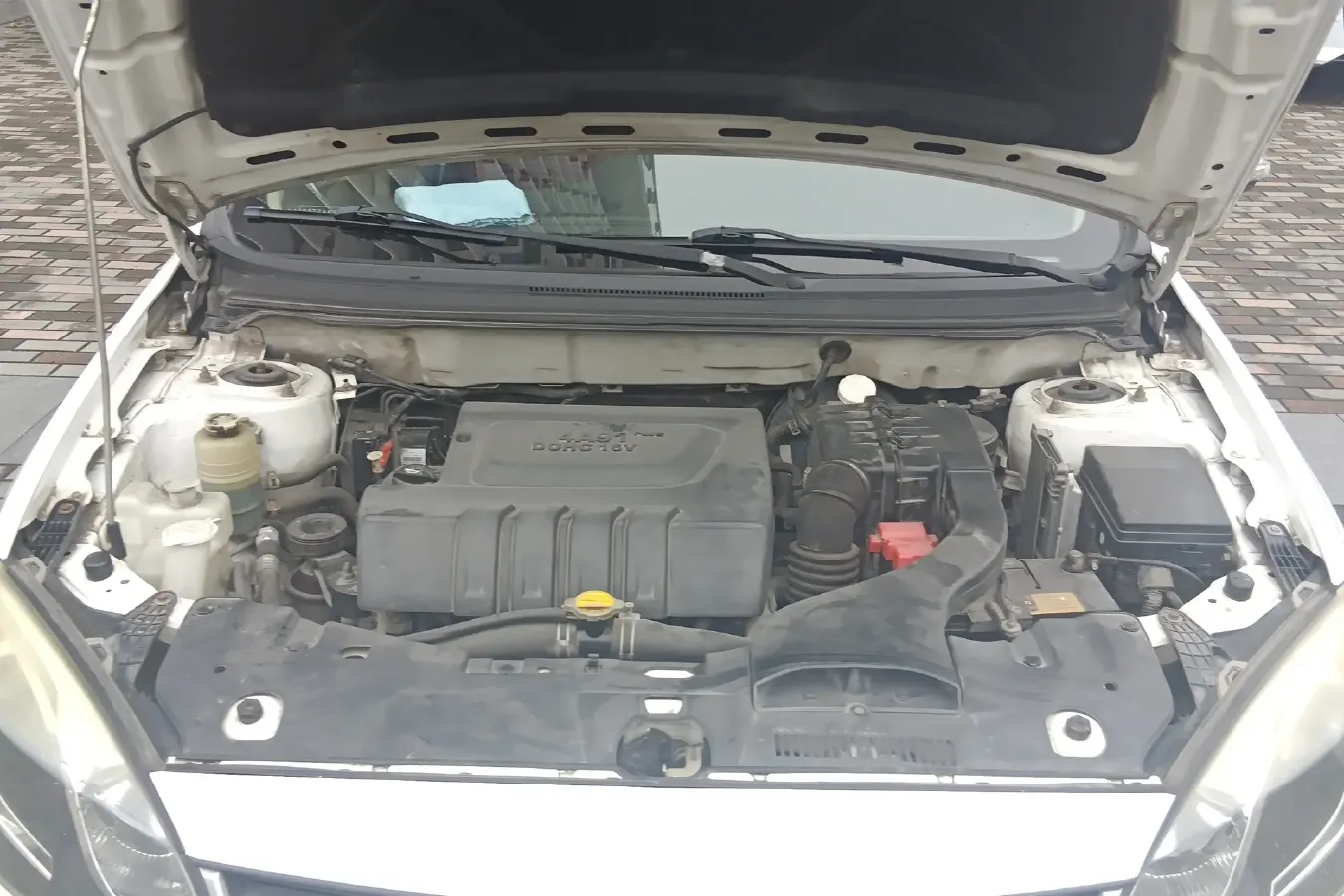 2012 Soueast V5 1.5L 120HP L4 5MT,autocango,china used car exporter,china ev exporter,chinese used car exporter,chinese used ev exporter