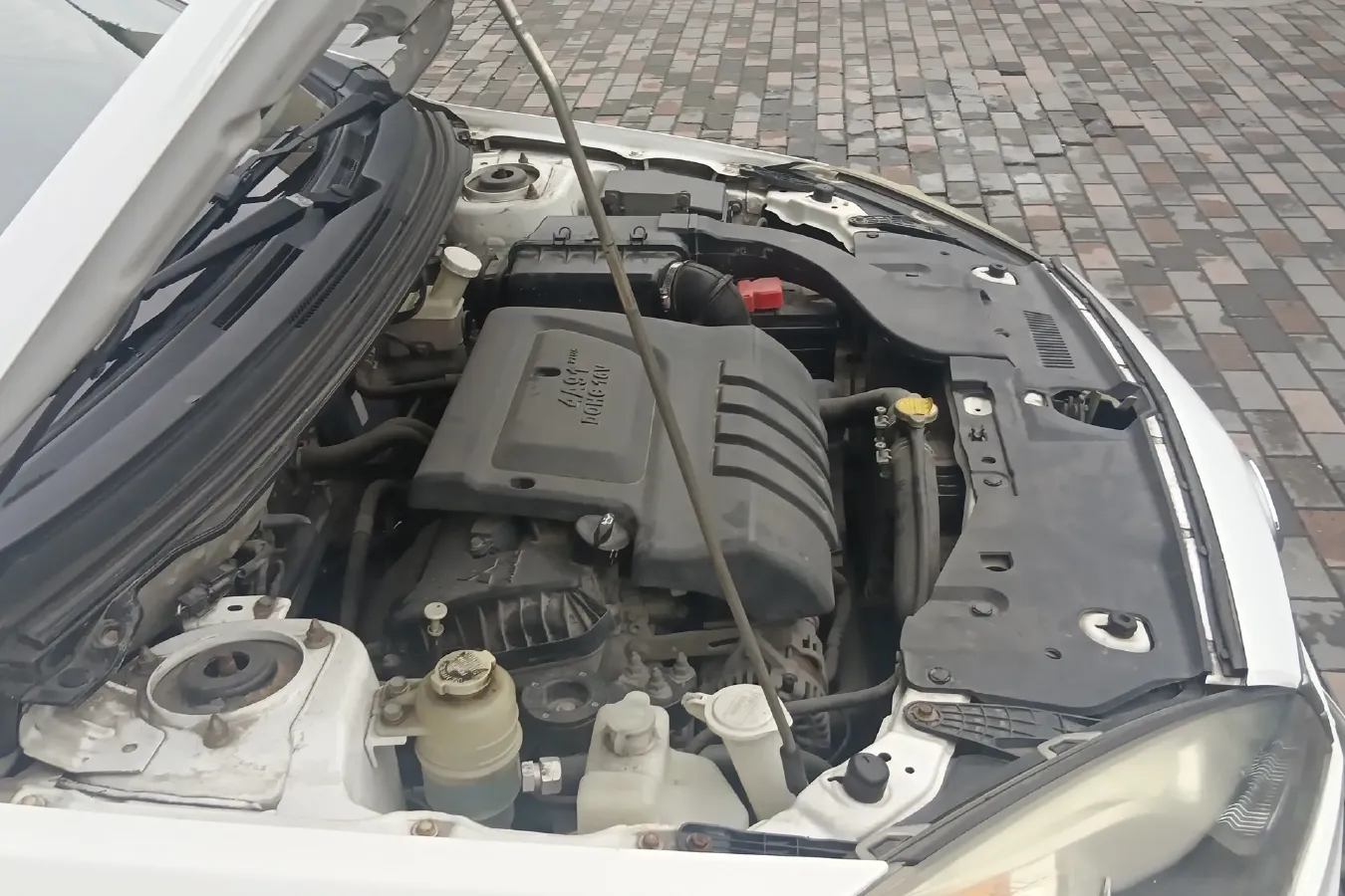 2012 Soueast V5 1.5L 120HP L4 5MT,autocango,china used car exporter,china ev exporter,chinese used car exporter,chinese used ev exporter