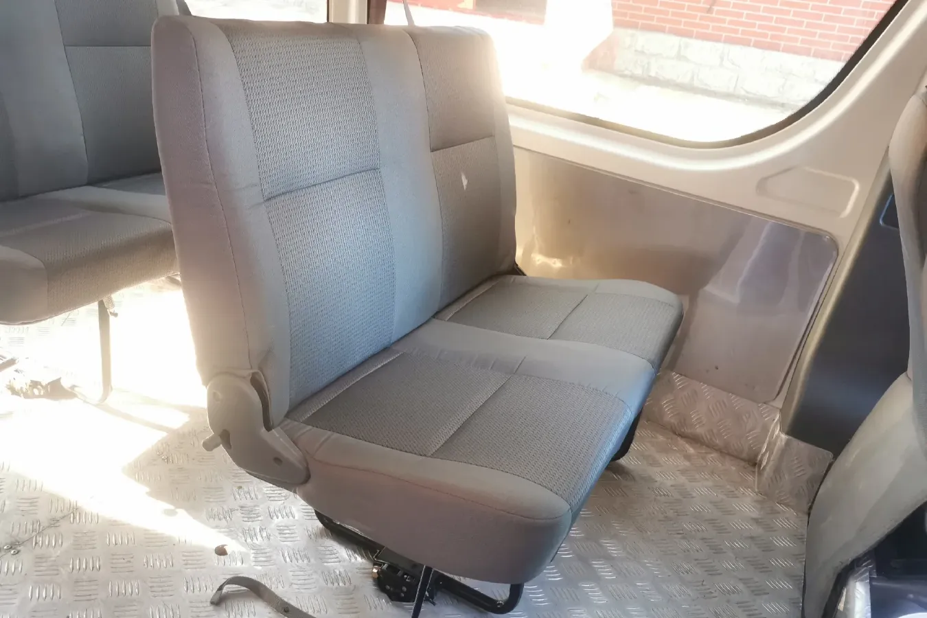 2019 KingLong KaiRuiHaoKe 2.2L 112HP L4 5MT,autocango,china used car exporter,china ev exporter,chinese used car exporter,chinese used ev exporter