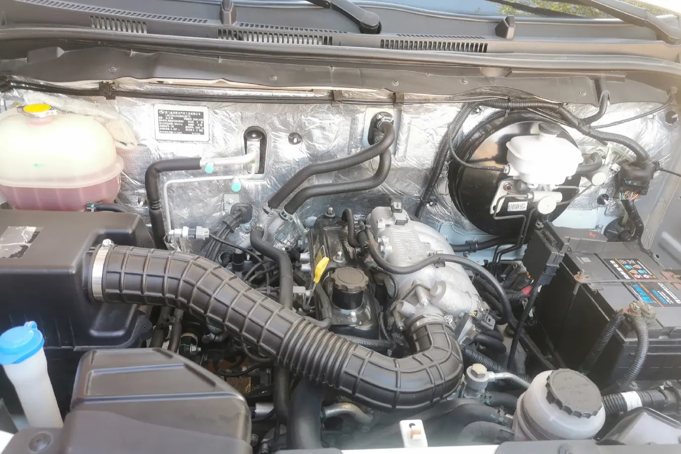 2019 KingLong KaiRuiHaoKe 2.2L 112HP L4 5MT,autocango,china used car exporter,china ev exporter,chinese used car exporter,chinese used ev exporter