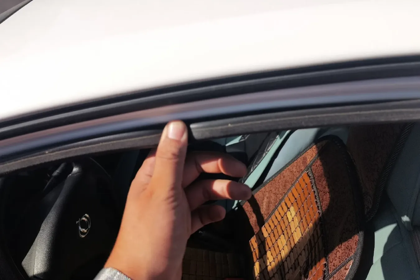 2013 Geely Panda Classic 1.0L 68HP L3 5MT,autocango,china used car exporter,china ev exporter,chinese used car exporter,chinese used ev exporter