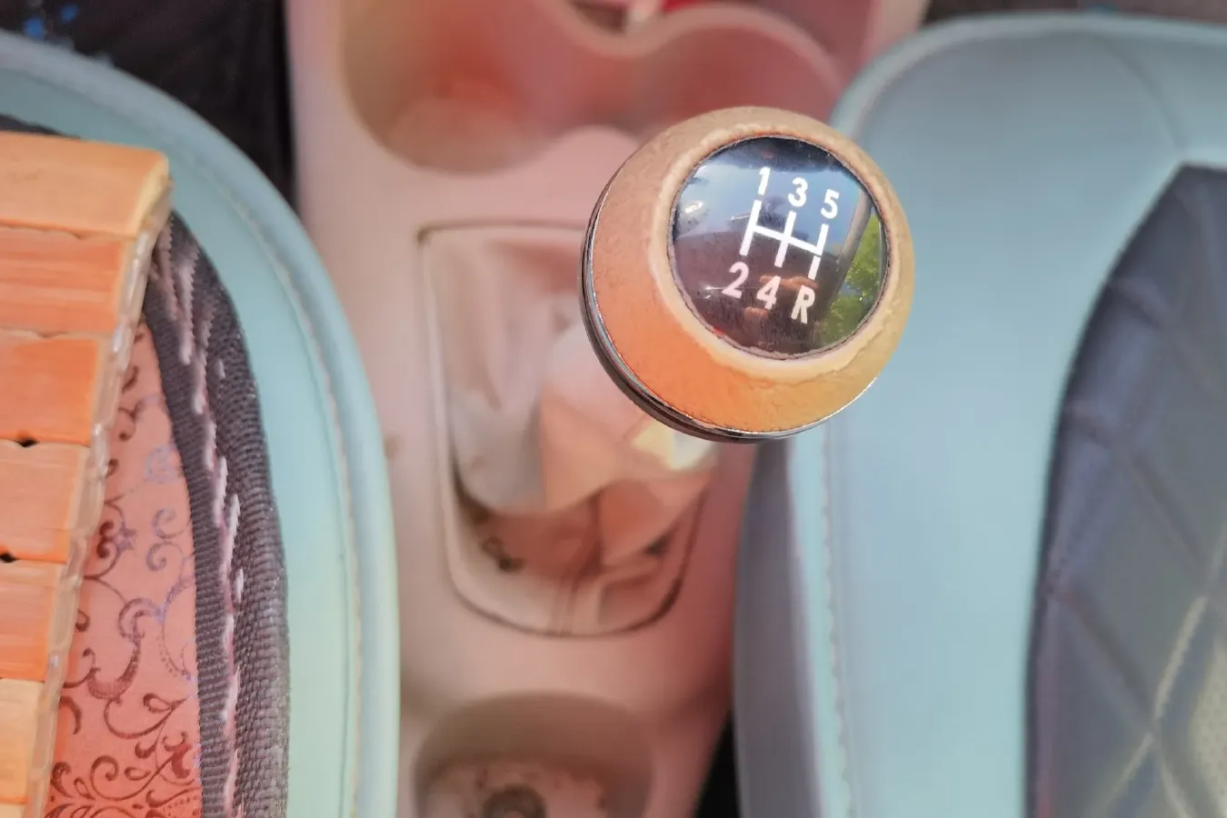 2013 Geely Panda Classic 1.0L 68HP L3 5MT,autocango,china used car exporter,china ev exporter,chinese used car exporter,chinese used ev exporter