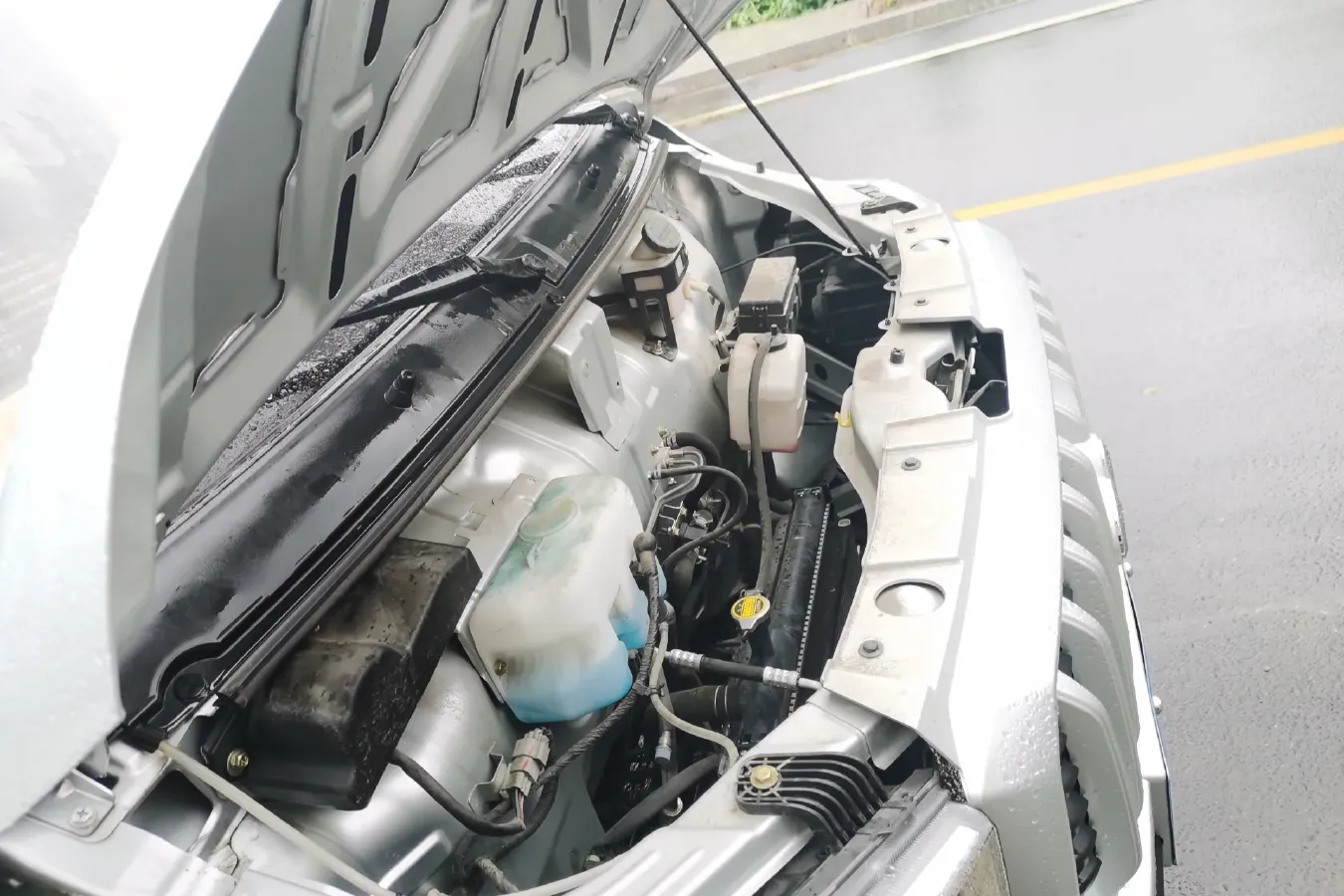 2021 ChangAn Kaicene ShenQi T30 1.6L 122HP L4 5MT,autocango,china used car exporter,china ev exporter,chinese used car exporter,chinese used ev exporter