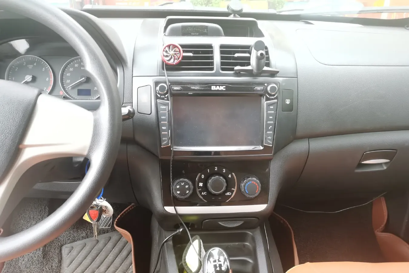 2016 BAIC Hyosow H2 1.5L 106HP L4 5MT,autocango,china used car exporter,china ev exporter,chinese used car exporter,chinese used ev exporter