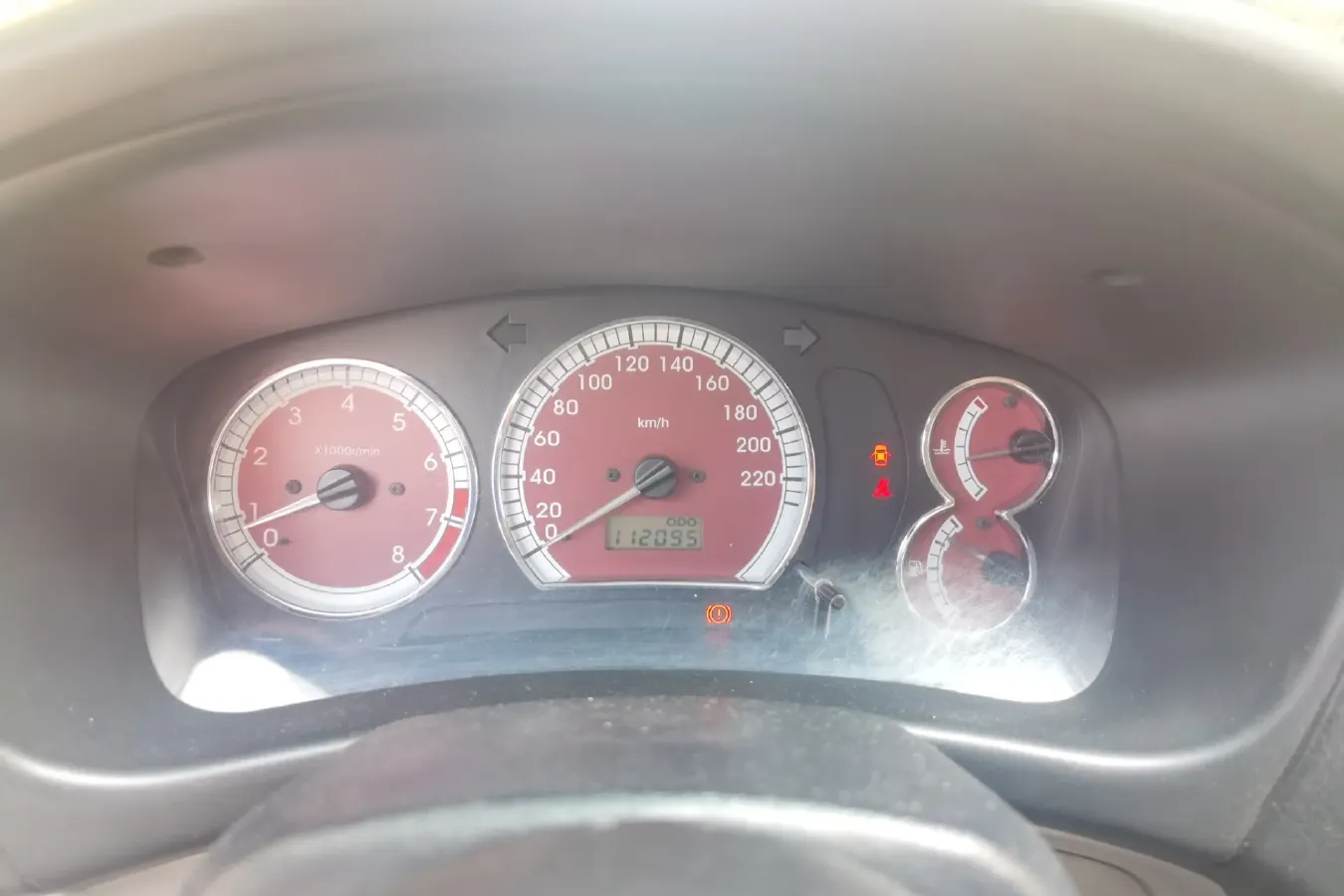 2012 Mitsubishi Lancer 1.6L 100HP L4 5MT,autocango,china used car exporter,china ev exporter,chinese used car exporter,chinese used ev exporter