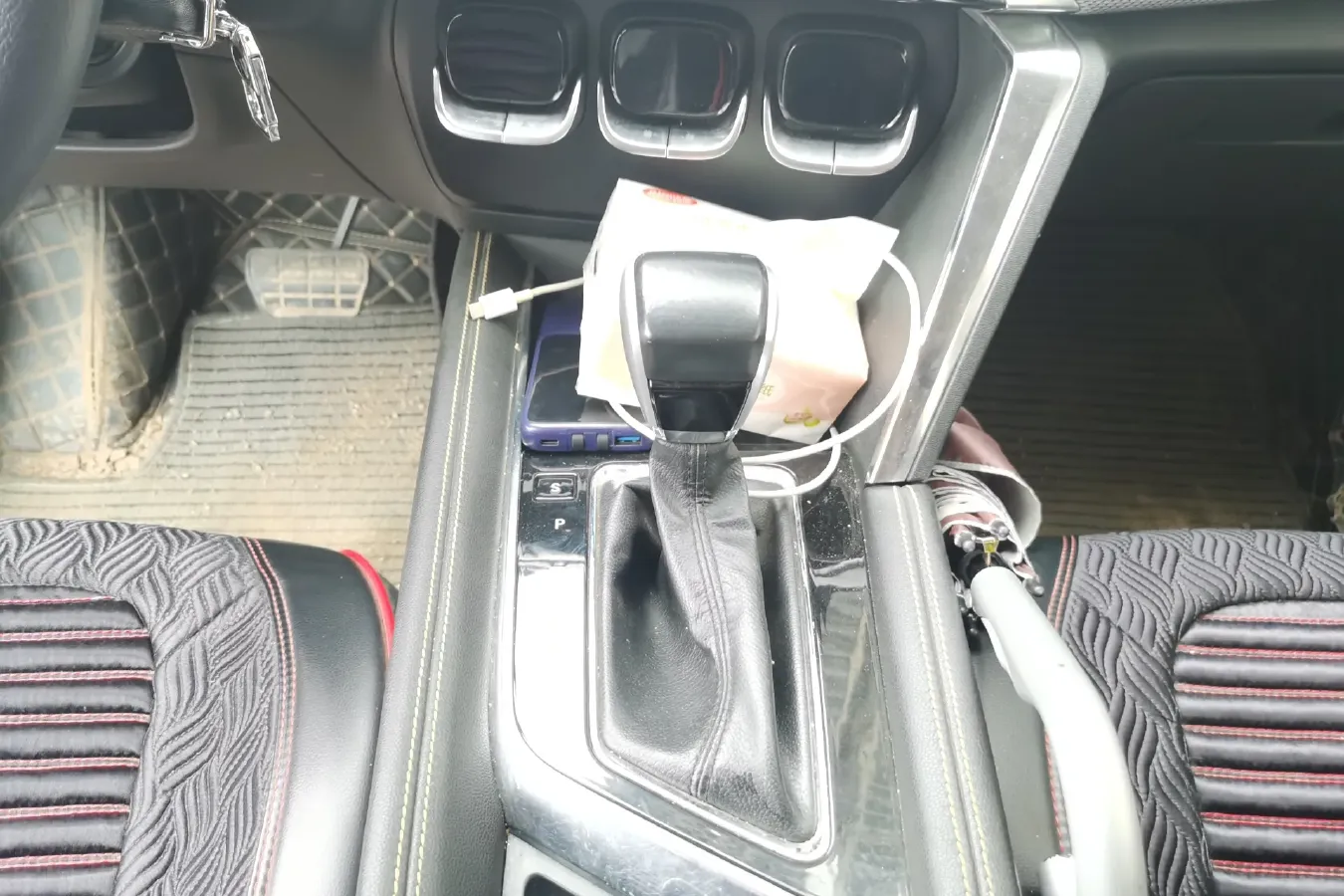 2019 BeiJing Auto X3 1.5L 116HP L4 4AT,autocango,china used car exporter,china ev exporter,chinese used car exporter,chinese used ev exporter