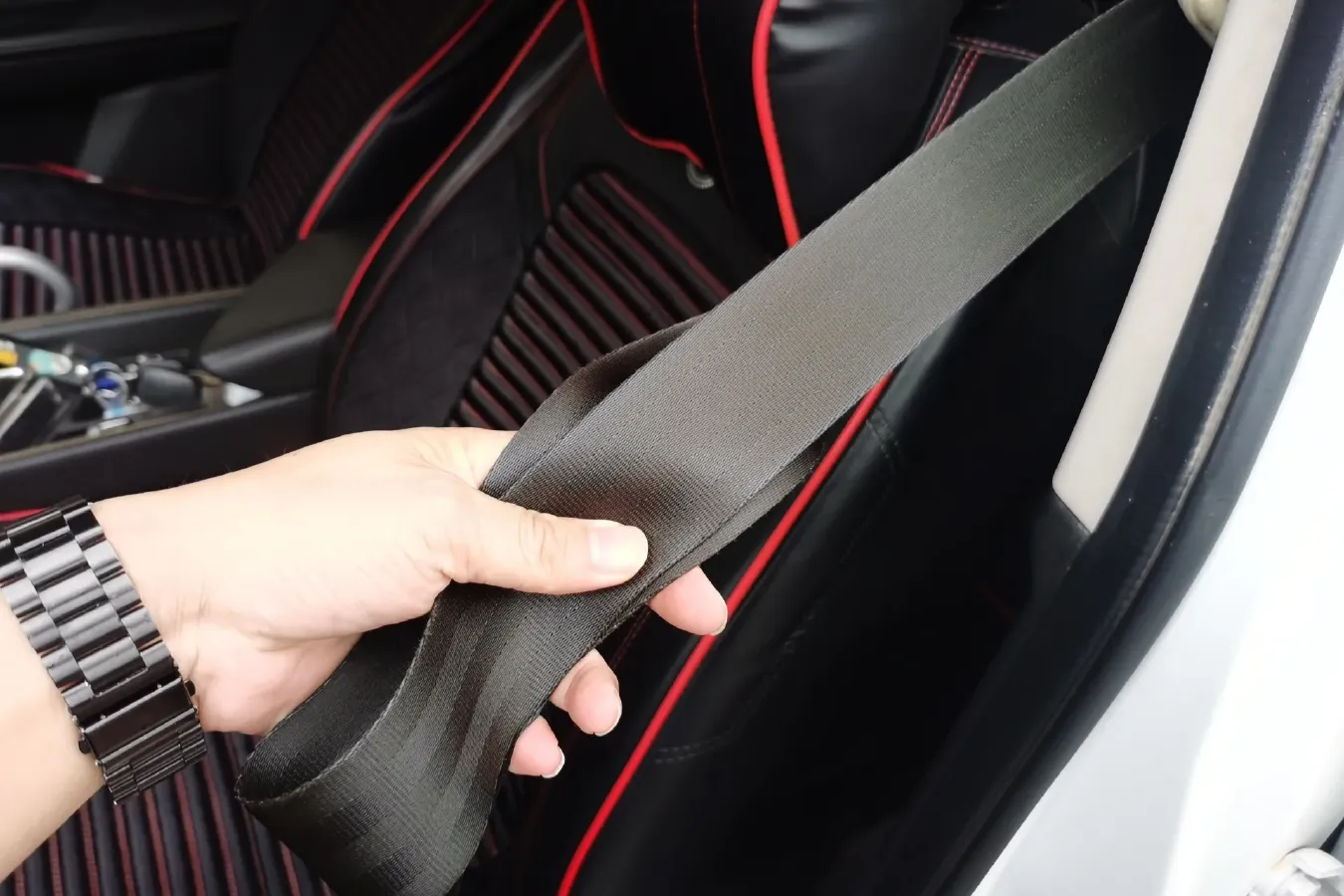 2019 BeiJing Auto X3 1.5L 116HP L4 4AT,autocango,china used car exporter,china ev exporter,chinese used car exporter,chinese used ev exporter