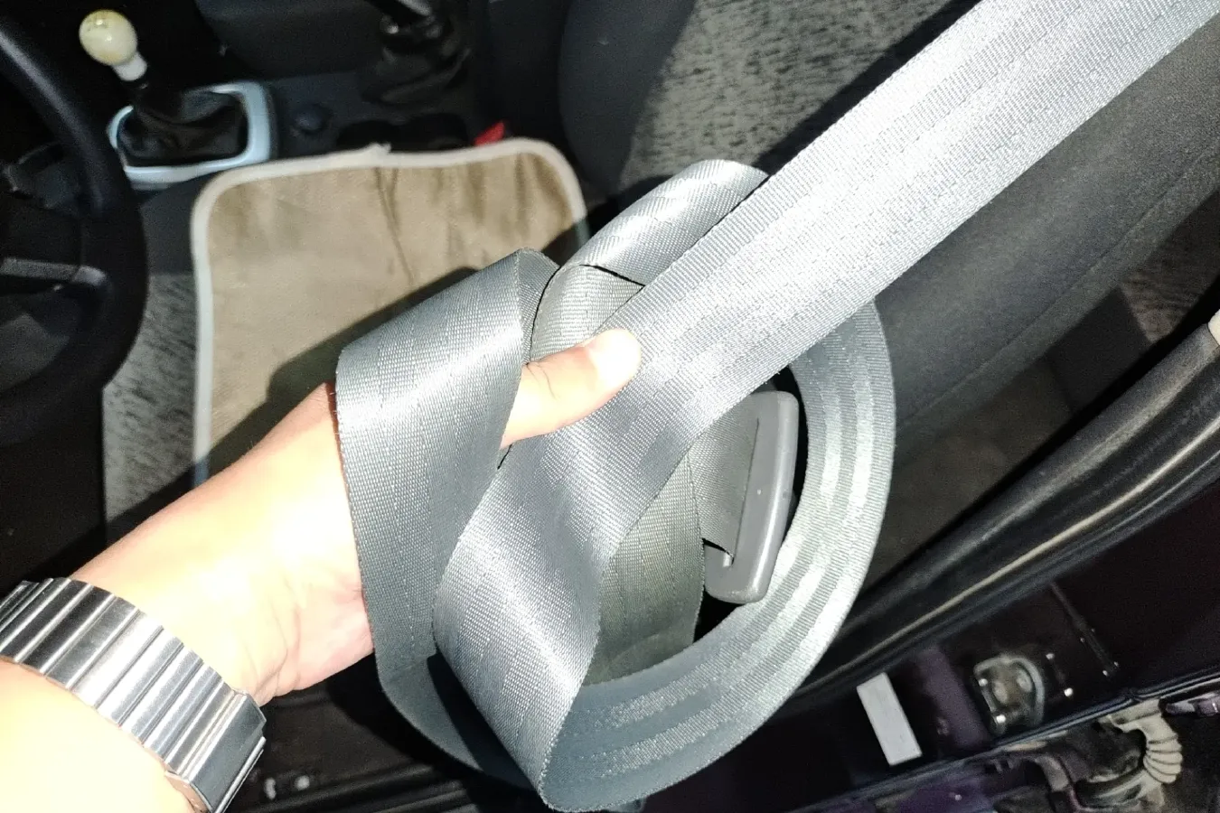 2010 Youngman Lotus L3 1.6L 111HP L4 5MT,autocango,china used car exporter,china ev exporter,chinese used car exporter,chinese used ev exporter