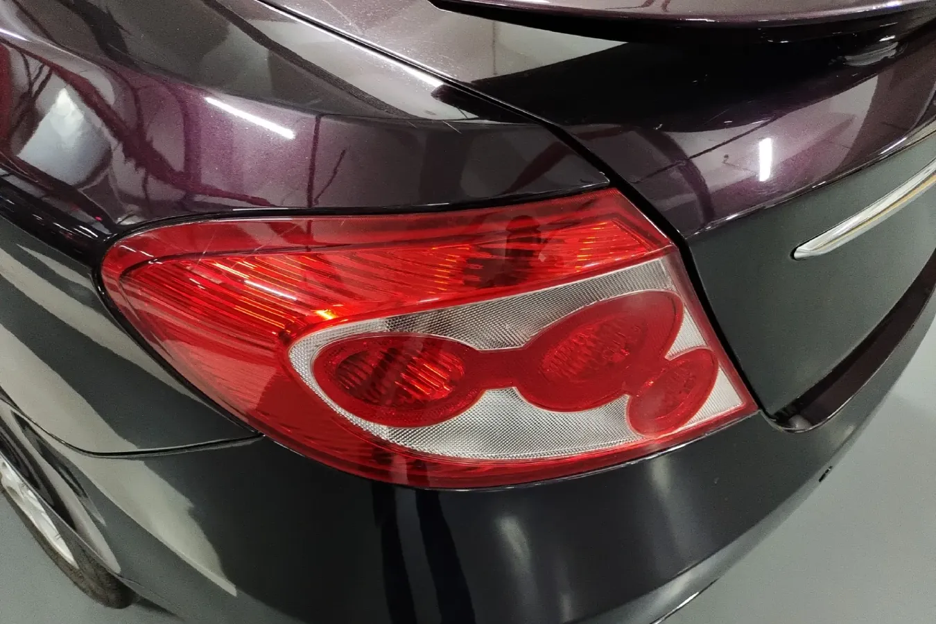 2010 Youngman Lotus L3 1.6L 111HP L4 5MT,autocango,china used car exporter,china ev exporter,chinese used car exporter,chinese used ev exporter