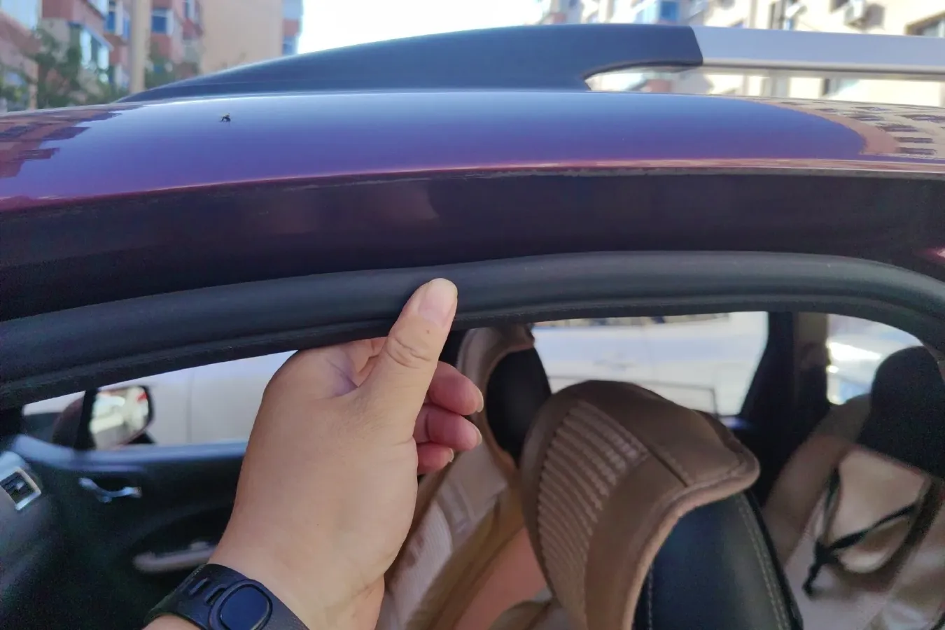 2014 DongFeng Forthing Joyear X3 1.5L 120HP L4 5MT,autocango,china used car exporter,china ev exporter,chinese used car exporter,chinese used ev exporter