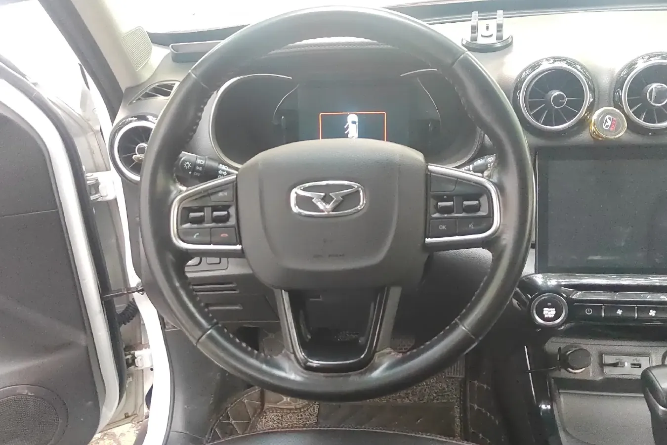 2017 KaiYi X3 1.6L 126HP L4 CVT,autocango,china used car exporter,china ev exporter,chinese used car exporter,chinese used ev exporter