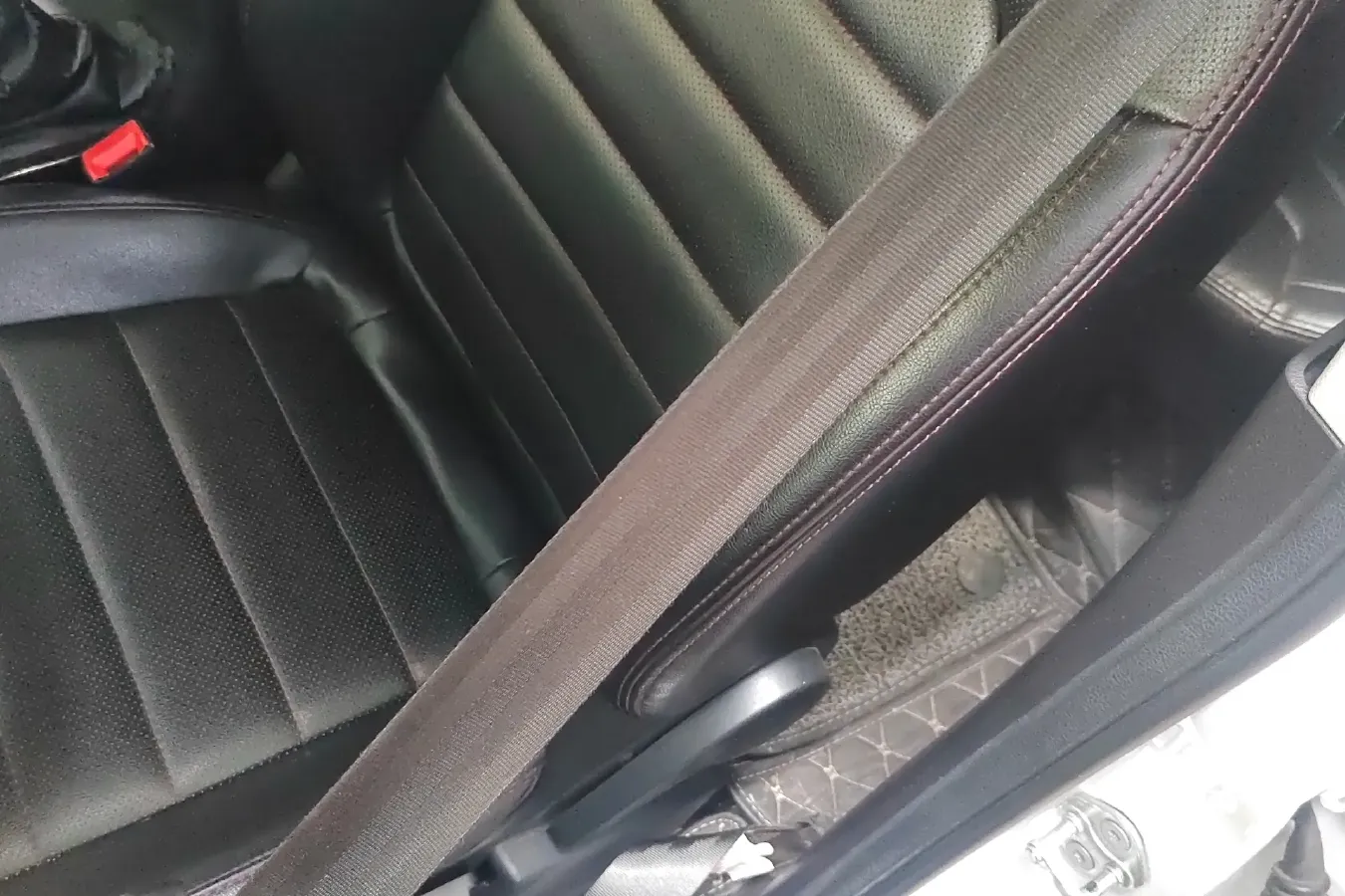 2017 KaiYi X3 1.6L 126HP L4 CVT,autocango,china used car exporter,china ev exporter,chinese used car exporter,chinese used ev exporter