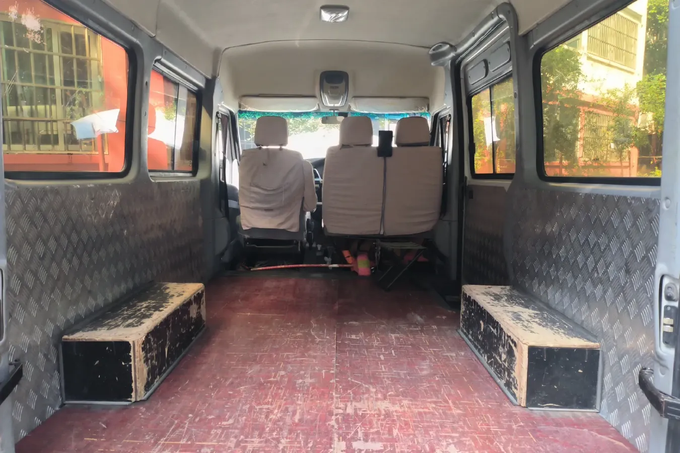 2017 Iveco BaoDi 2.5T 122HP L4 5MT,autocango,china used car exporter,china ev exporter,chinese used car exporter,chinese used ev exporter