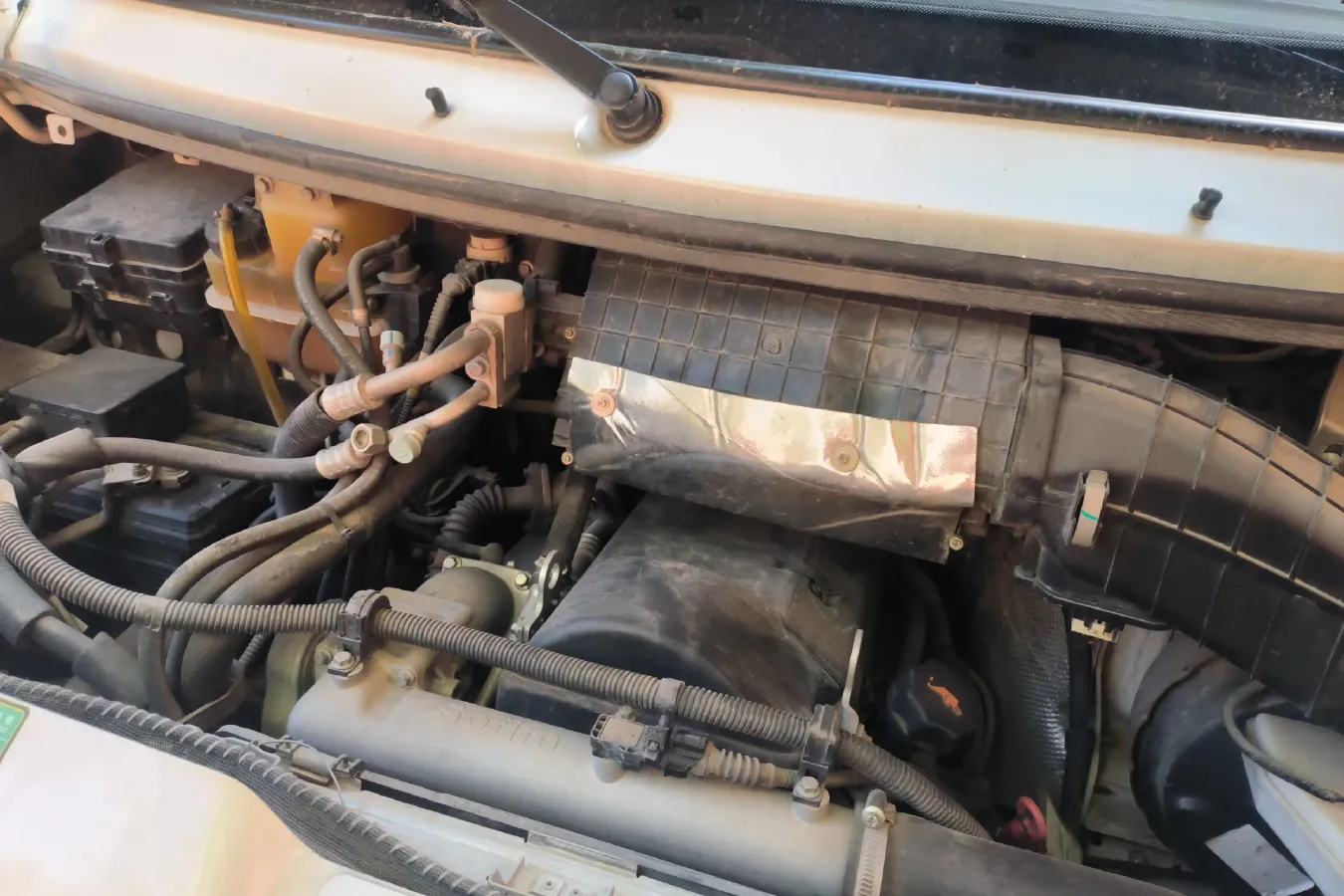 2017 Iveco BaoDi 2.5T 122HP L4 5MT,autocango,china used car exporter,china ev exporter,chinese used car exporter,chinese used ev exporter