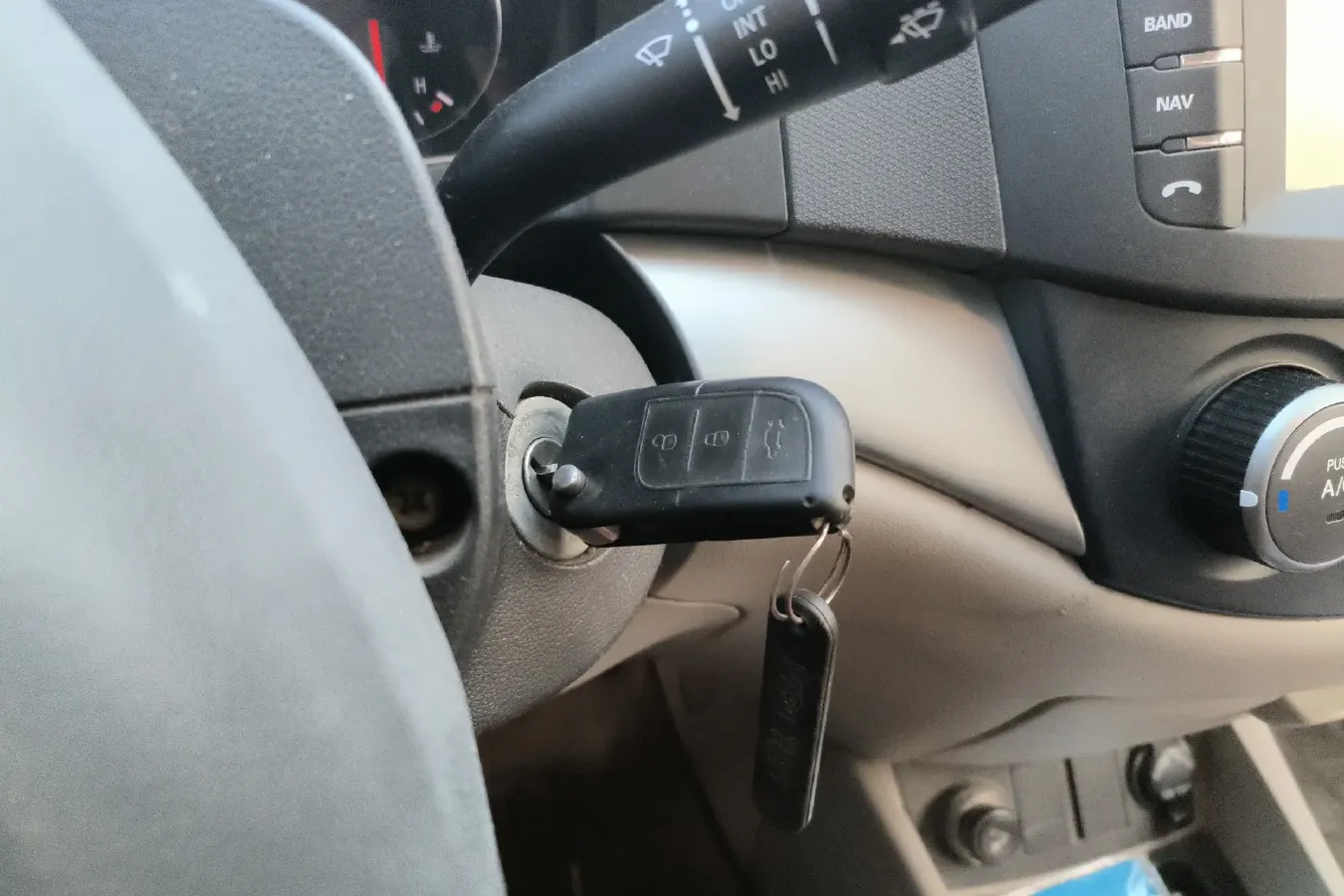 2012 ChangAn Alsvin V5 1.5L 114HP L4 5MT,autocango,china used car exporter,china ev exporter,chinese used car exporter,chinese used ev exporter