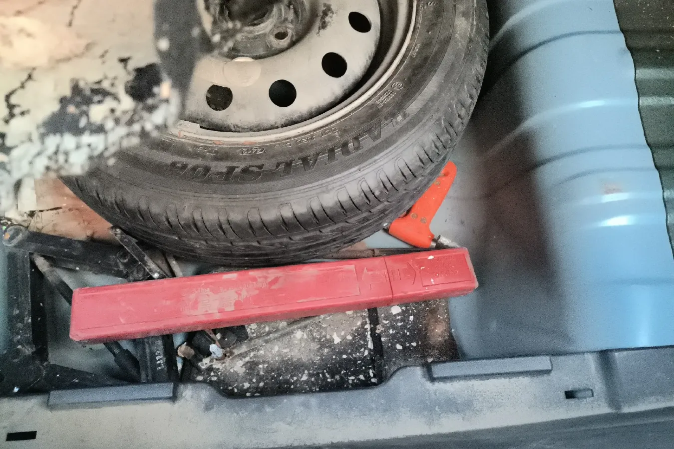 2012 ChangAn Alsvin V5 1.5L 114HP L4 5MT,autocango,china used car exporter,china ev exporter,chinese used car exporter,chinese used ev exporter