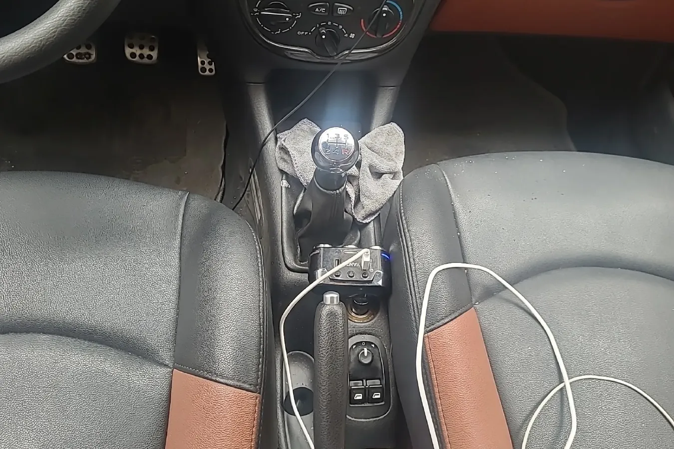 2012 Citroen C2 1.4L 76HP L4 5MT,autocango,china used car exporter,china ev exporter,chinese used car exporter,chinese used ev exporter