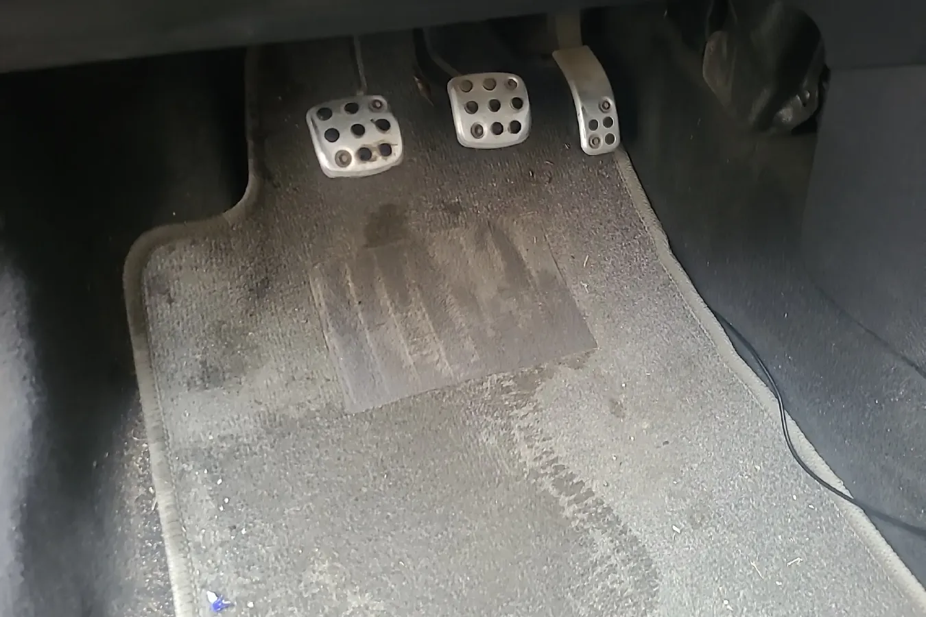 2012 Citroen C2 1.4L 76HP L4 5MT,autocango,china used car exporter,china ev exporter,chinese used car exporter,chinese used ev exporter