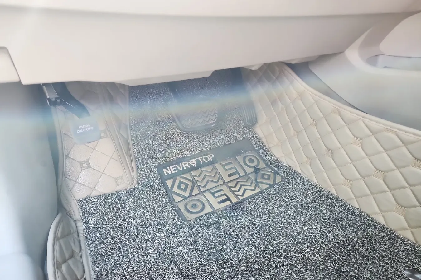 2011 Toyota Camry 2.0L 147HP L4 4AT,autocango,china used car exporter,china ev exporter,chinese used car exporter,chinese used ev exporter