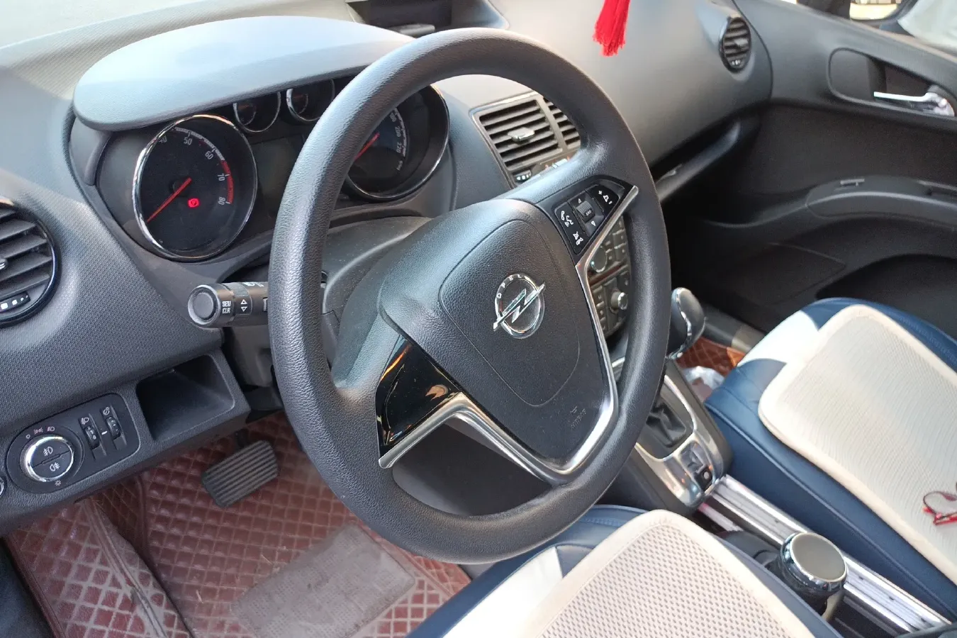 2013 Opel Meriva 1.4T 120HP L4 6AT,autocango,china used car exporter,china ev exporter,chinese used car exporter,chinese used ev exporter