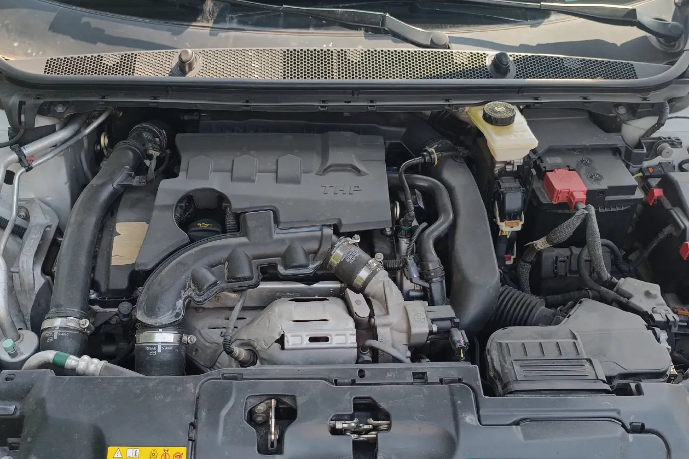 2015 Peugeot 308S 1.6T 167HP L4 6AT,autocango,china used car exporter,china ev exporter,chinese used car exporter,chinese used ev exporter