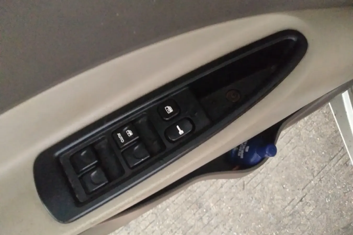 2011 JAC Refine M2 1.5L 113HP L4 5MT,autocango,china used car exporter,china ev exporter,chinese used car exporter,chinese used ev exporter