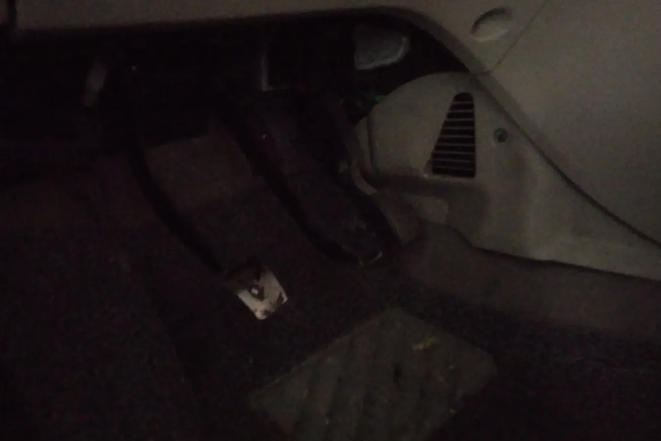 2011 JAC Refine M2 1.5L 113HP L4 5MT,autocango,china used car exporter,china ev exporter,chinese used car exporter,chinese used ev exporter