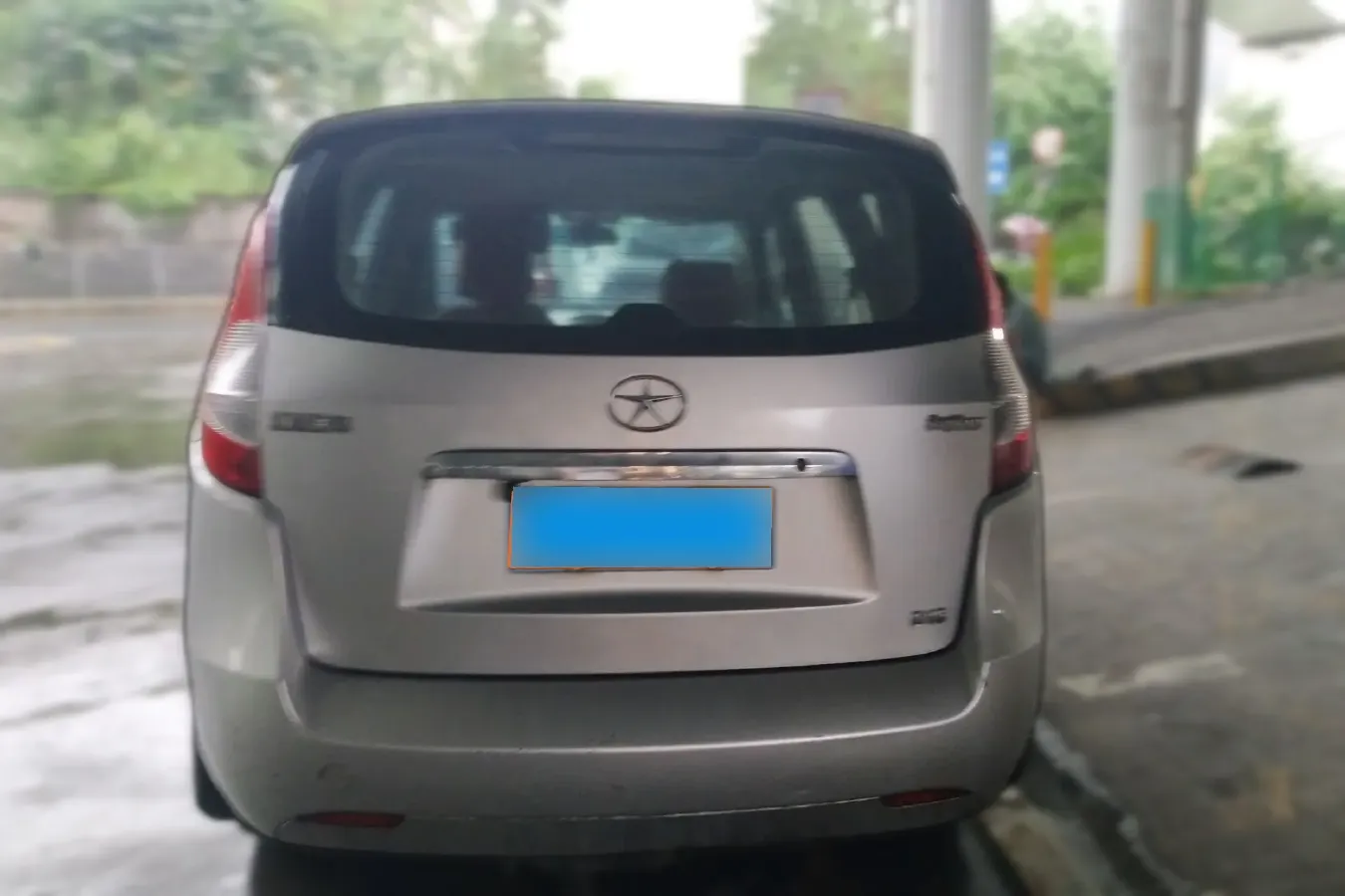 2011 JAC Refine M2 1.5L 113HP L4 5MT,autocango,china used car exporter,china ev exporter,chinese used car exporter,chinese used ev exporter