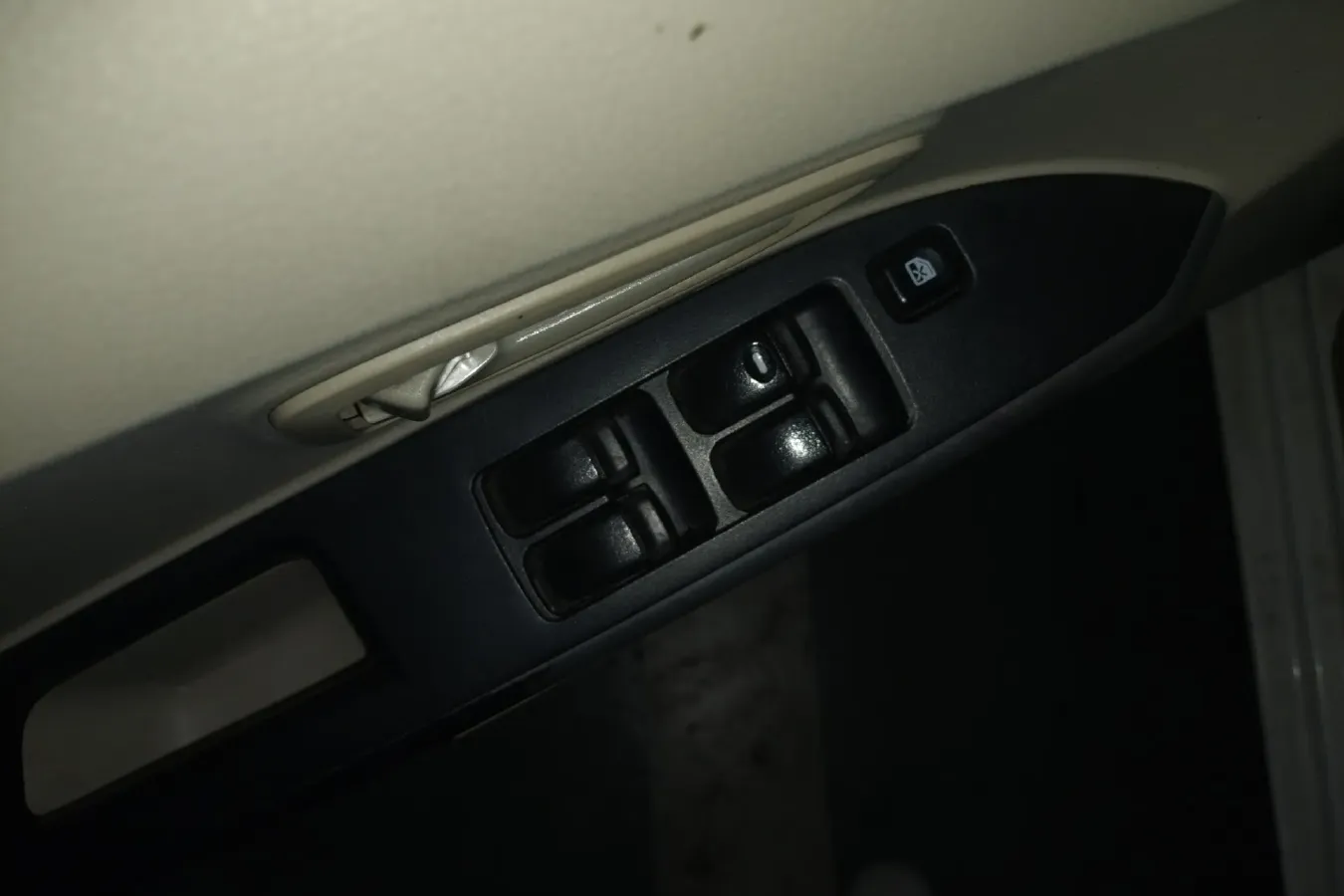 2014 Soueast V3 1.5L 120HP L4 5MT,autocango,china used car exporter,china ev exporter,chinese used car exporter,chinese used ev exporter