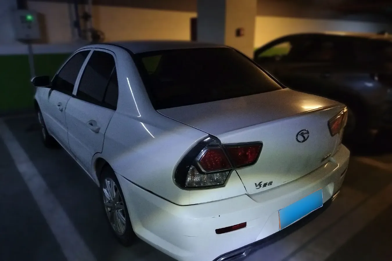 2014 Soueast V3 1.5L 120HP L4 5MT,autocango,china used car exporter,china ev exporter,chinese used car exporter,chinese used ev exporter