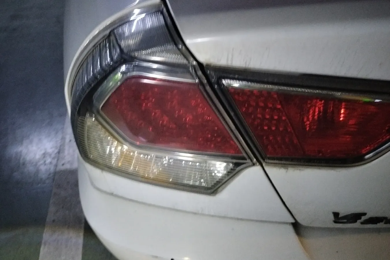 2014 Soueast V3 1.5L 120HP L4 5MT,autocango,china used car exporter,china ev exporter,chinese used car exporter,chinese used ev exporter